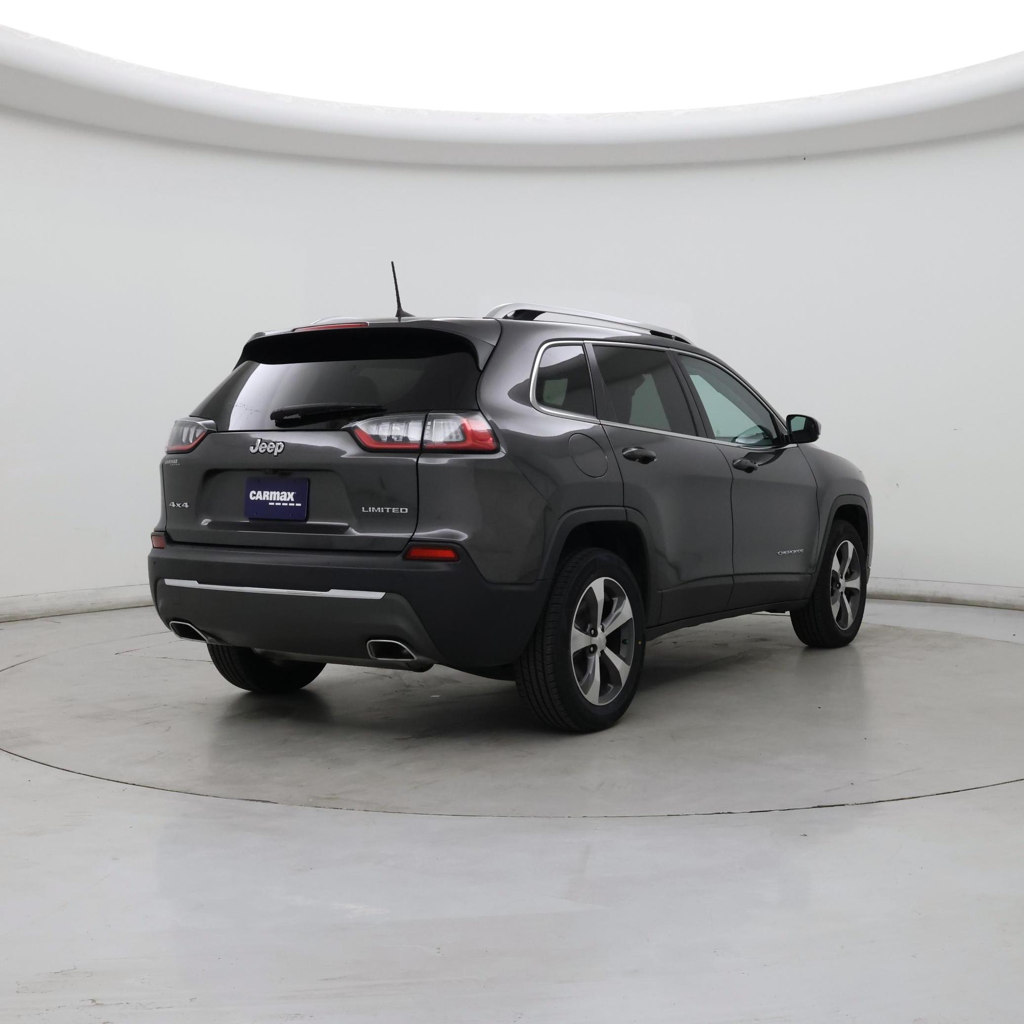 Thumbnail: 2020 Jeep Cherokee - 8