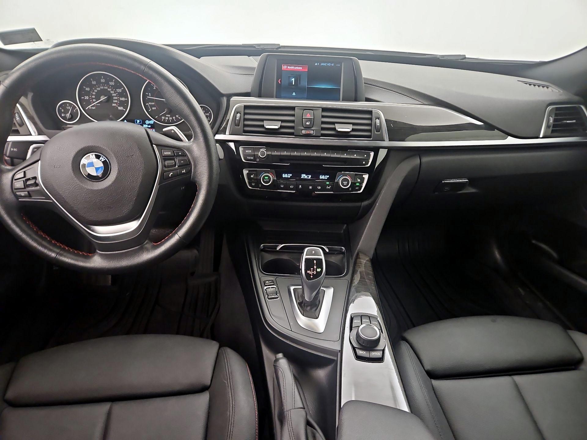 Thumbnail: 2018 BMW 3 Series - 9