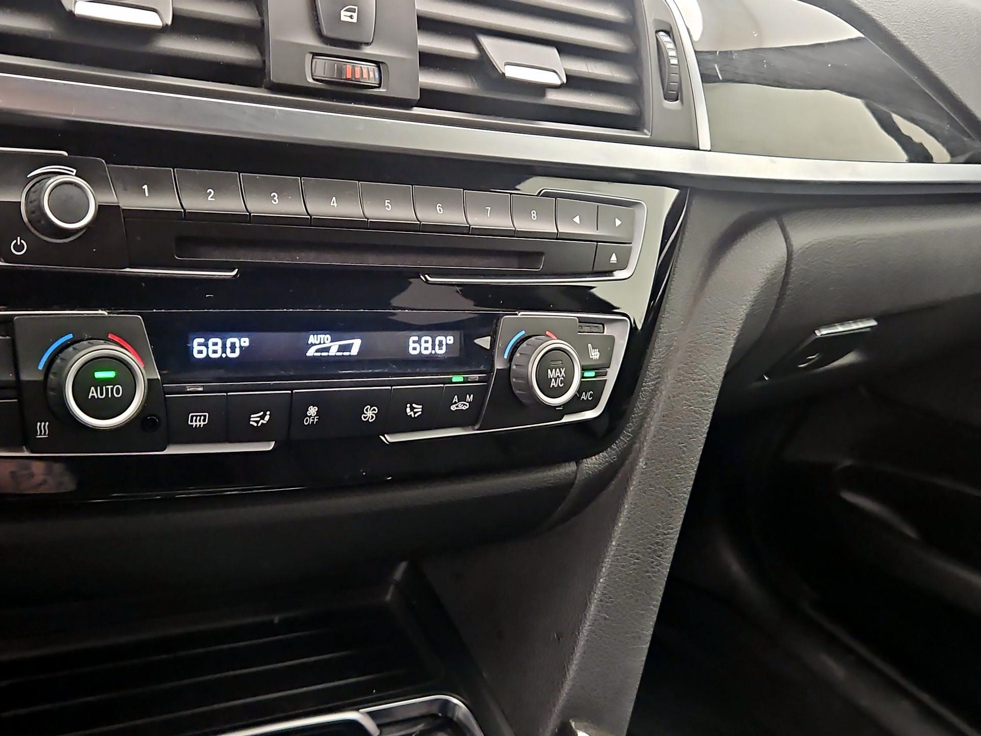 Thumbnail: 2018 BMW 3 Series - 16