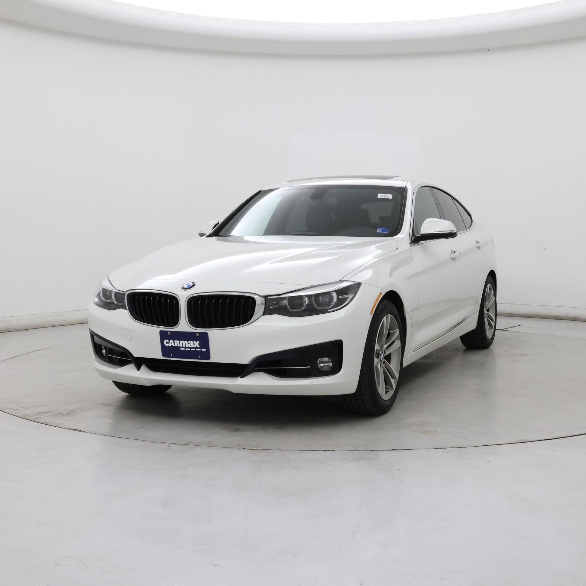 Thumbnail: 2018 BMW 3 Series - 4