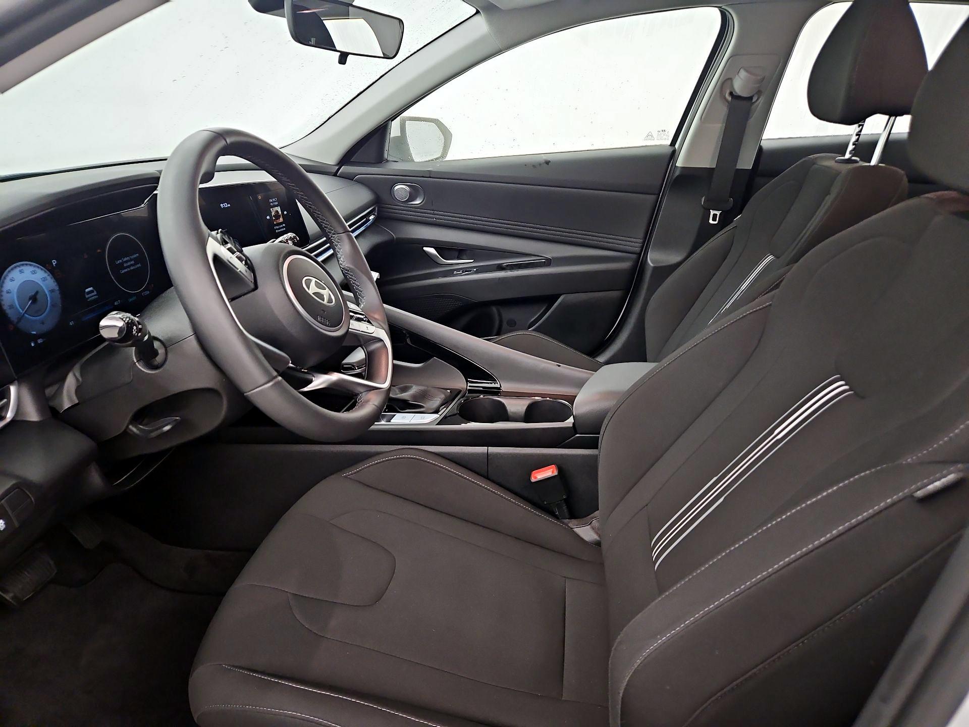 Thumbnail: 2024 Hyundai Elantra - 11