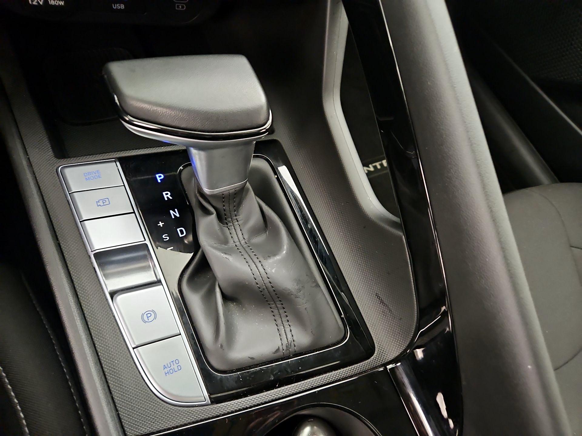 Thumbnail: 2024 Hyundai Elantra - 18