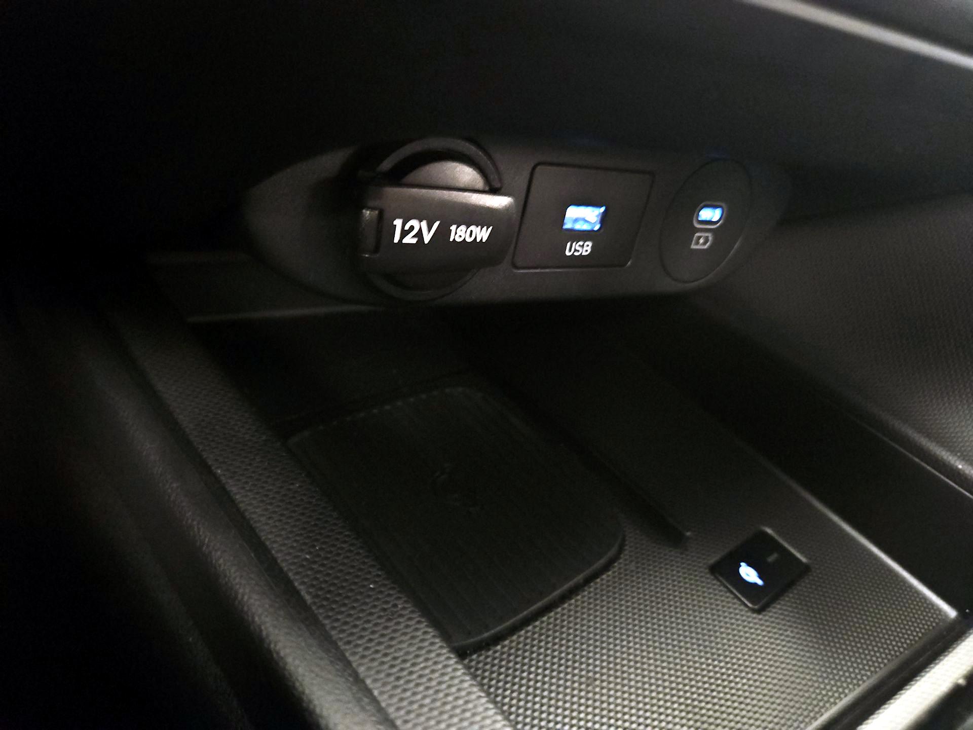 Thumbnail: 2024 Hyundai Elantra - 19