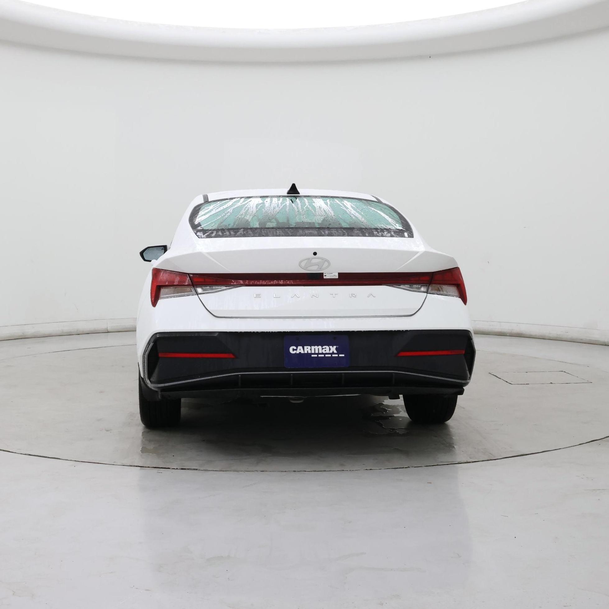 Thumbnail: 2024 Hyundai Elantra - 6