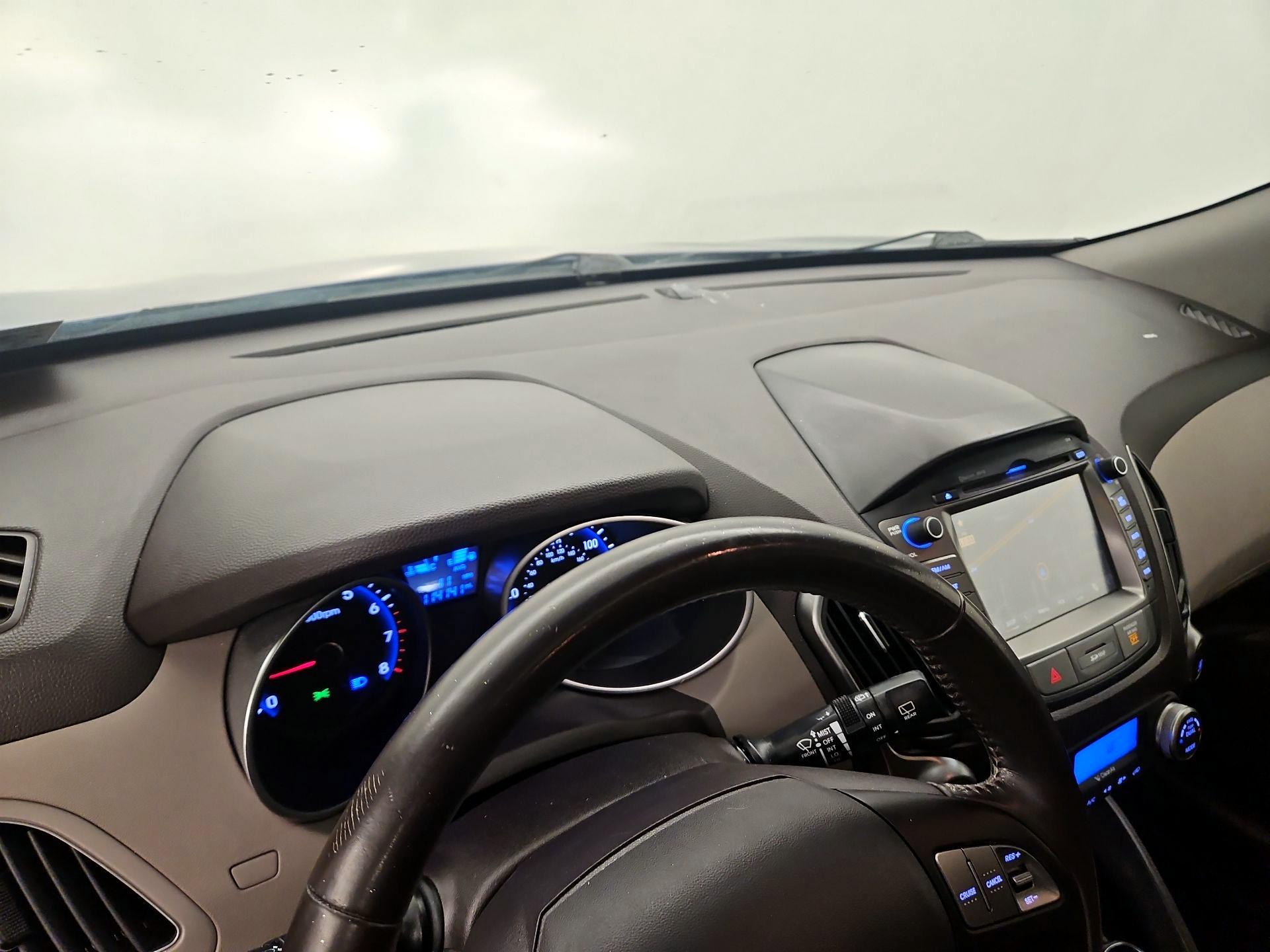 Thumbnail: 2014 Hyundai Tucson - 9