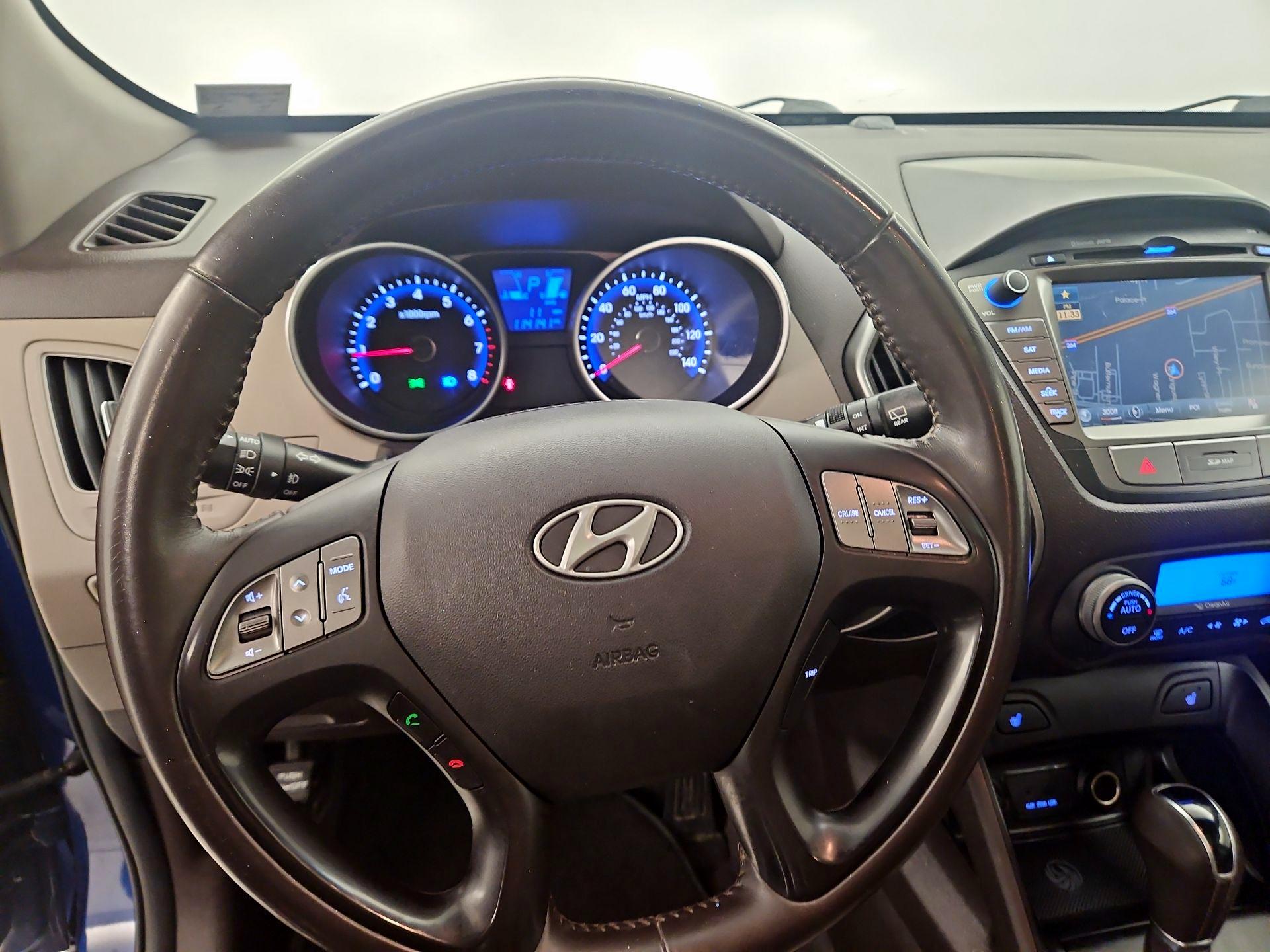 Thumbnail: 2014 Hyundai Tucson - 10