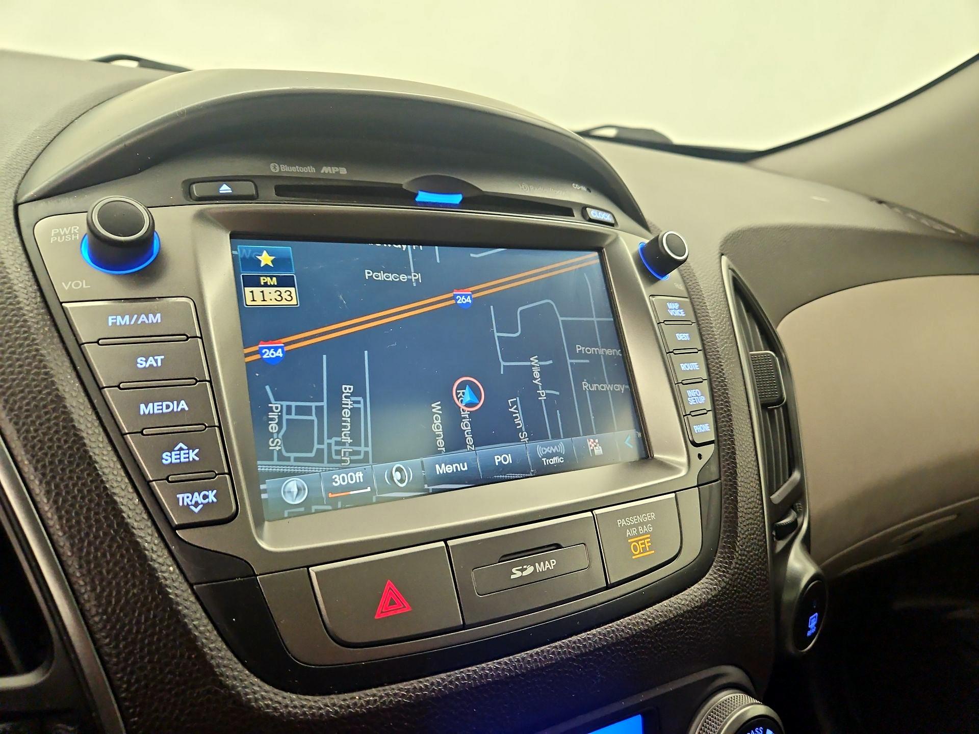 Thumbnail: 2014 Hyundai Tucson - 14