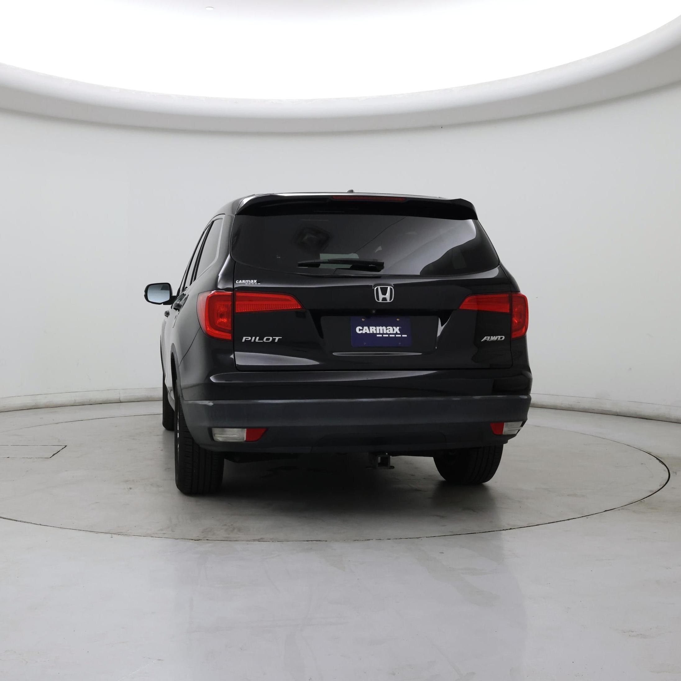 Thumbnail: 2018 Honda Pilot - 6