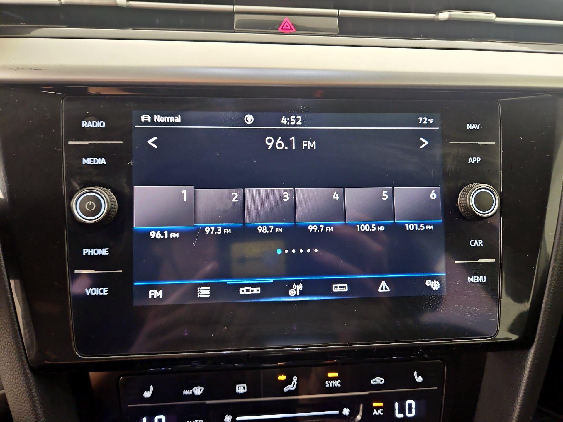 Thumbnail: 2021 Volkswagen Arteon - 16