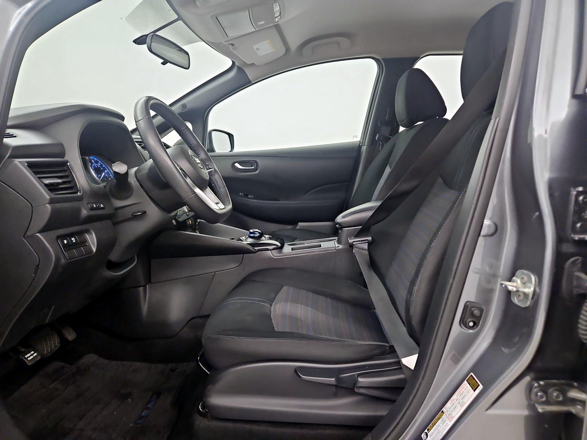 Thumbnail: 2019 Nissan Leaf - 11