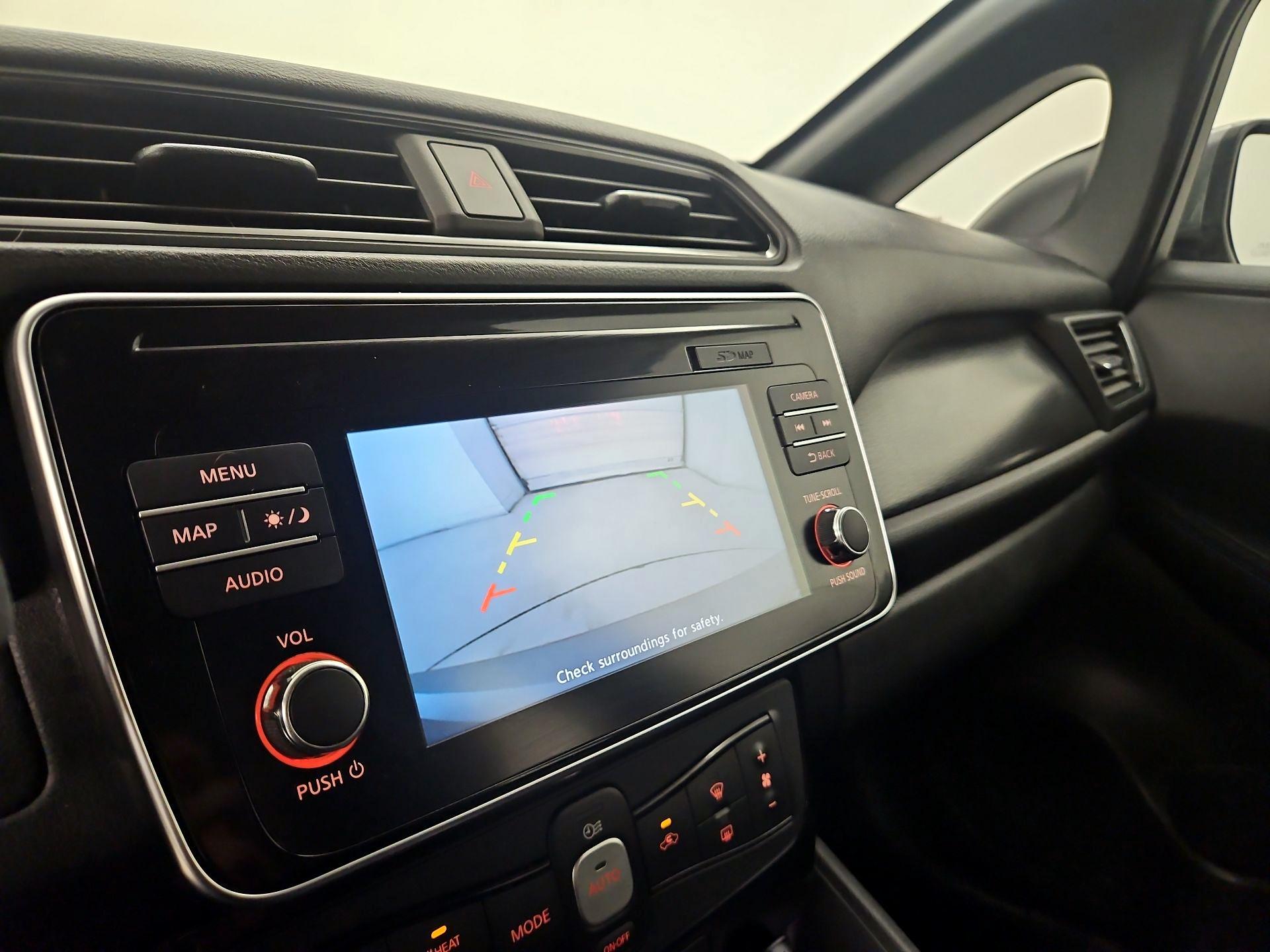 Thumbnail: 2019 Nissan Leaf - 15