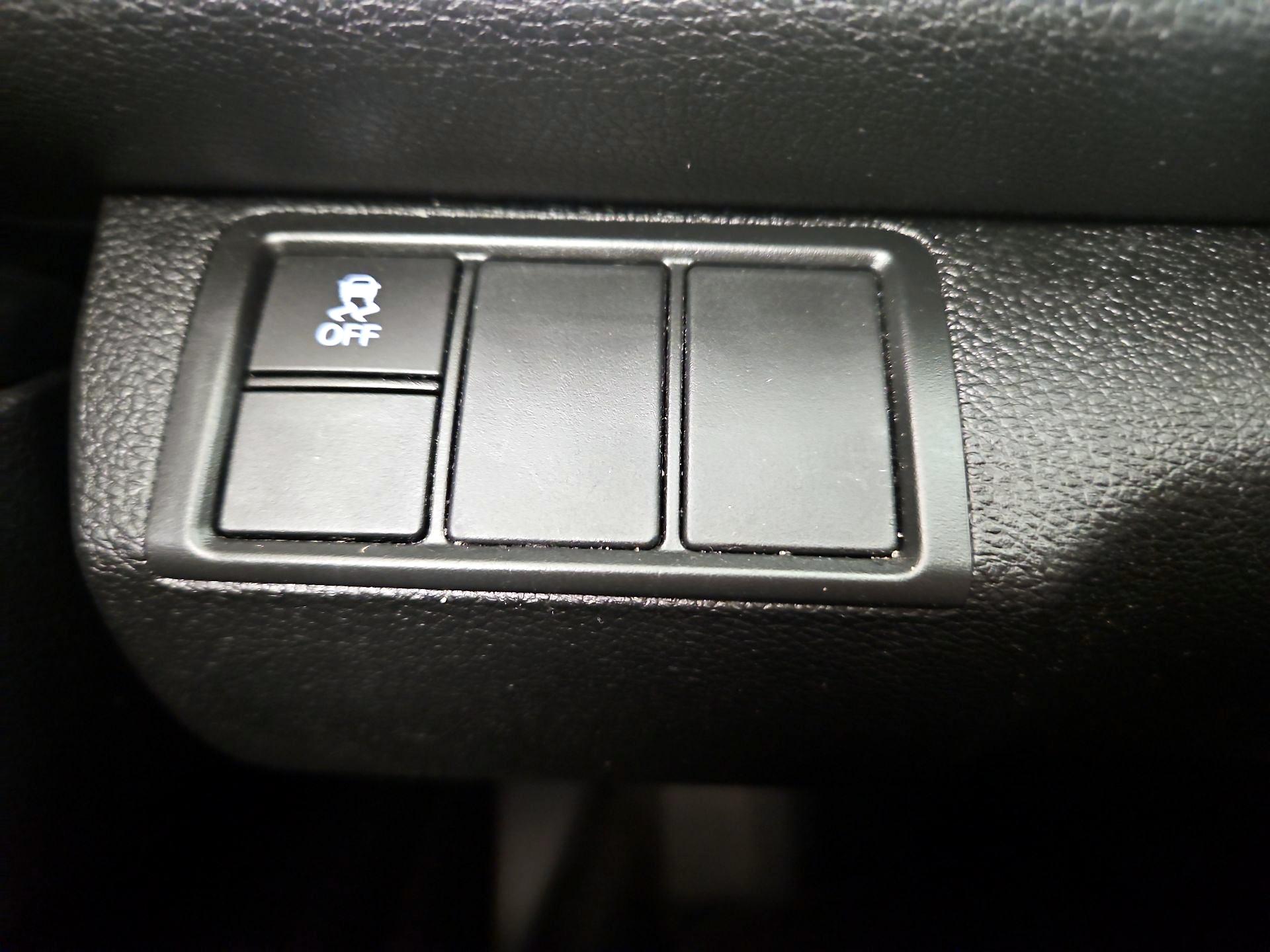 Thumbnail: 2016 Honda Civic - 13