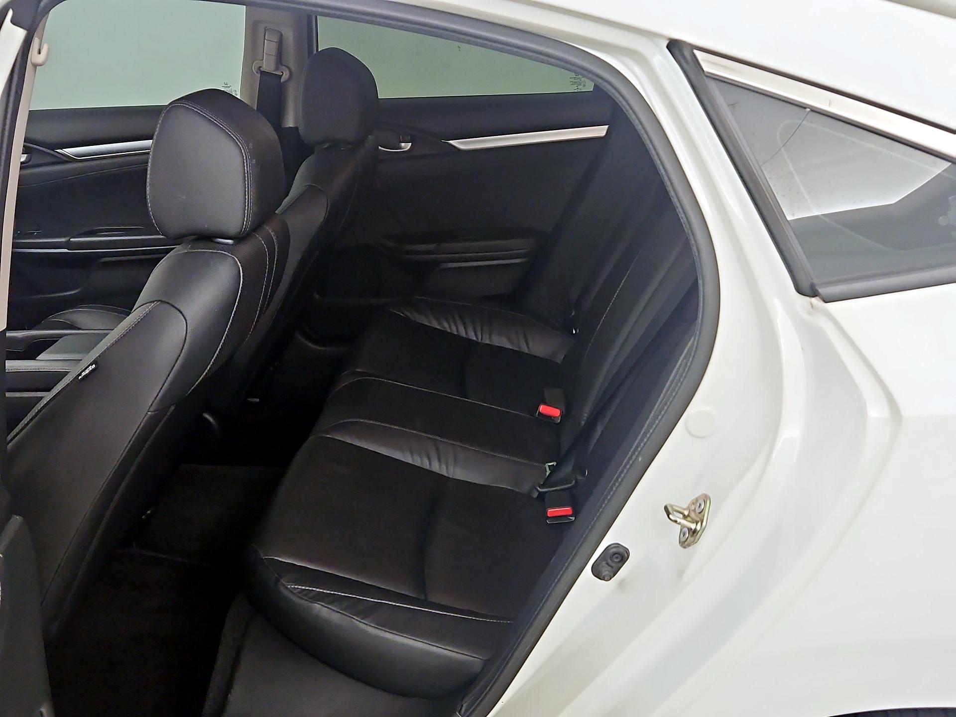 Thumbnail: 2016 Honda Civic - 19