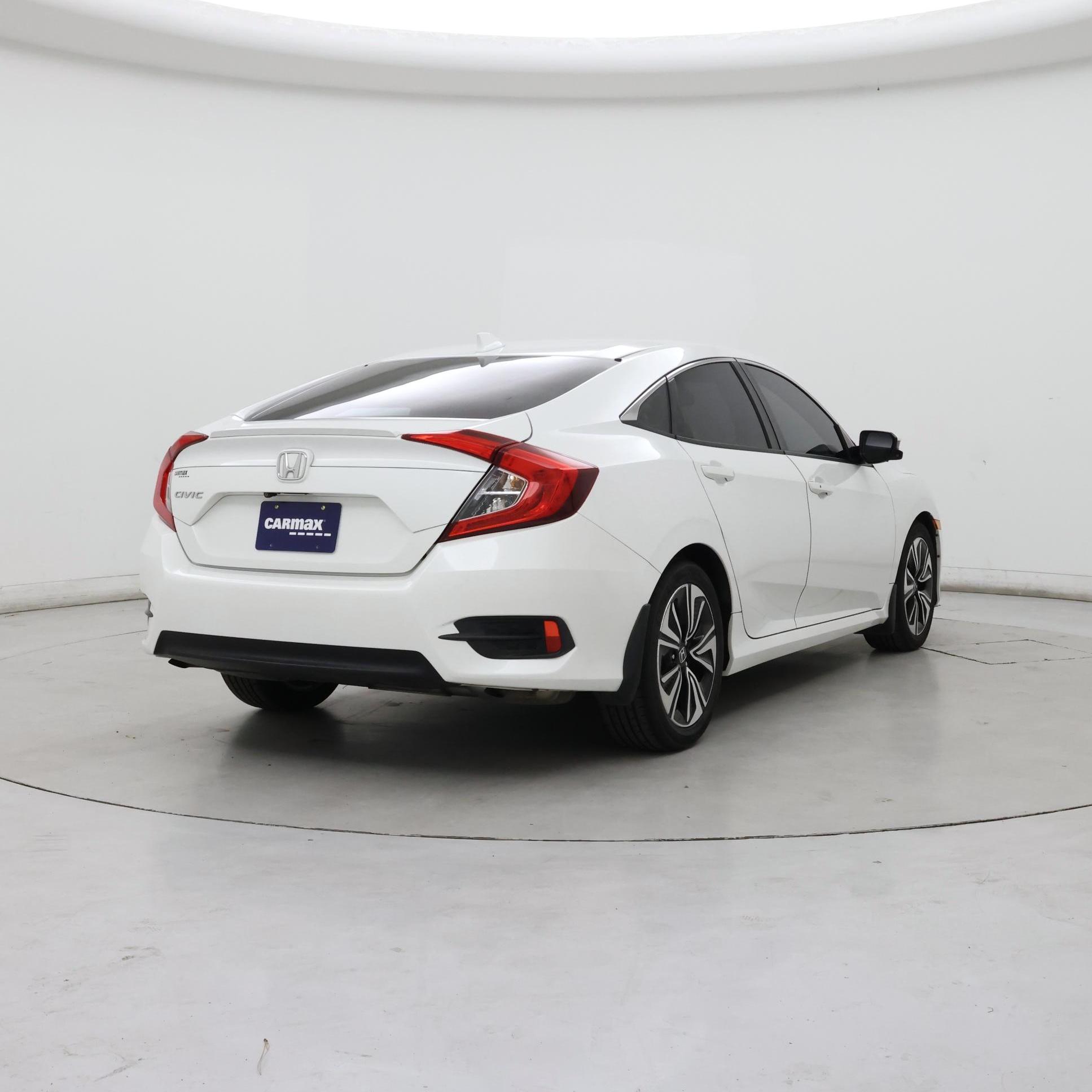 Thumbnail: 2016 Honda Civic - 8