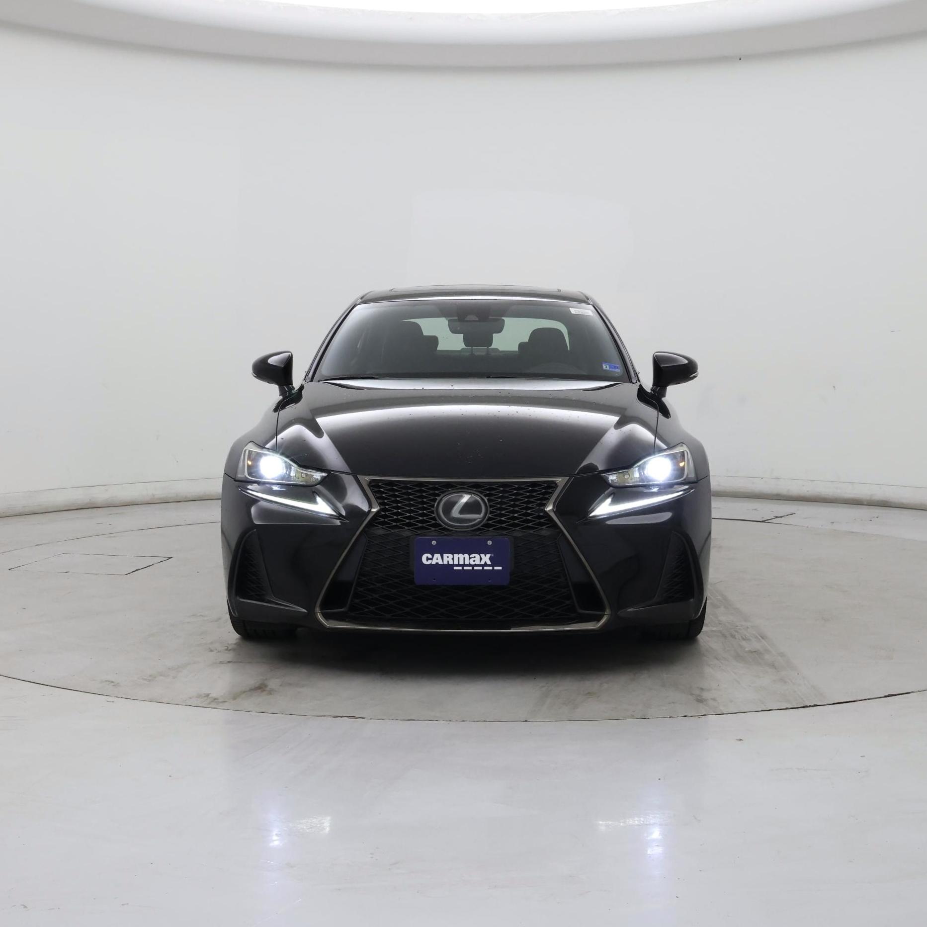 Thumbnail: 2018 Lexus IS - 5