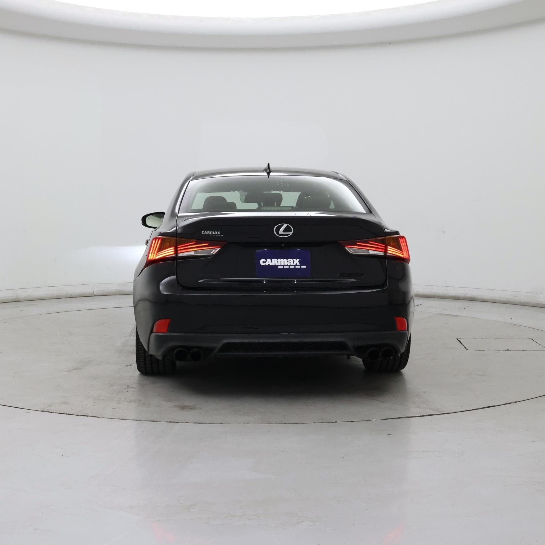 Thumbnail: 2018 Lexus IS - 6