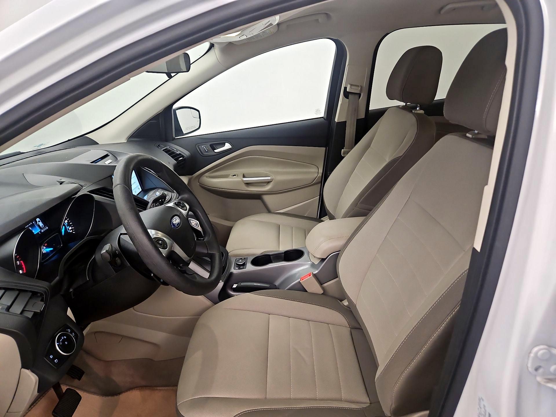 Thumbnail: 2016 Ford Escape - 11