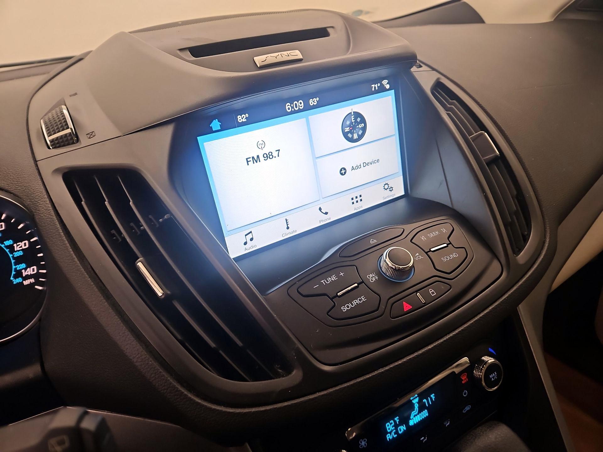 Thumbnail: 2016 Ford Escape - 16