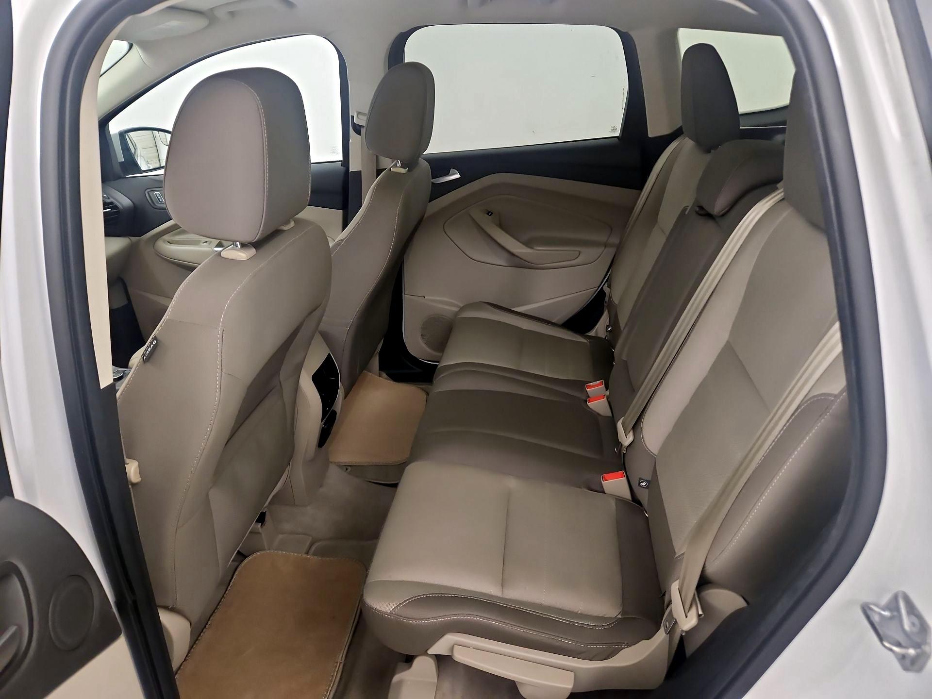 Thumbnail: 2016 Ford Escape - 20