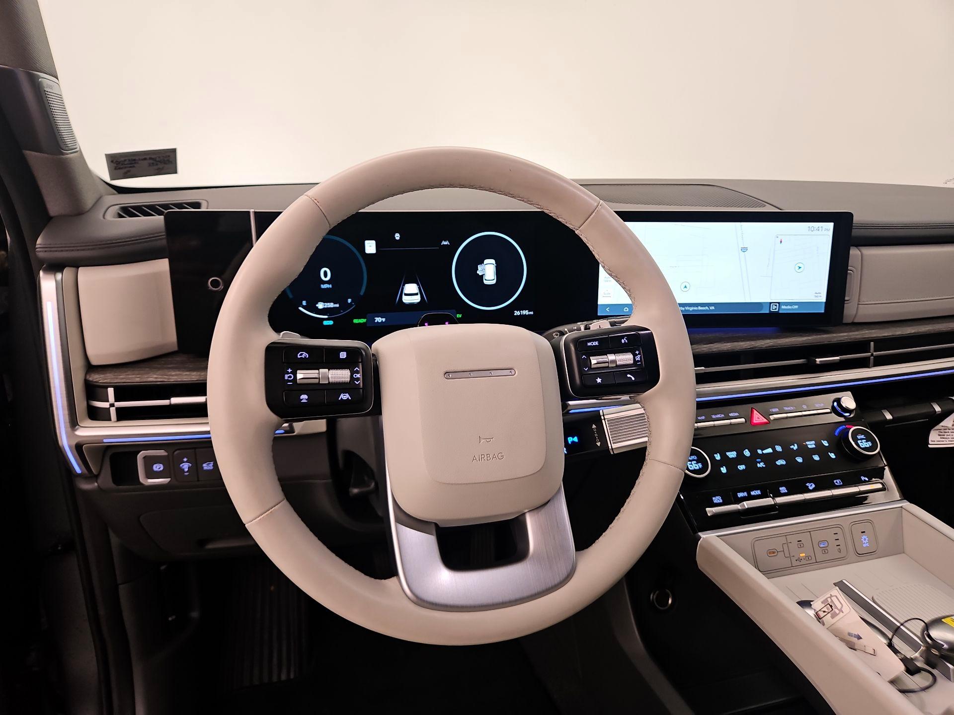 Thumbnail: 2024 Hyundai Santa Fe - 10