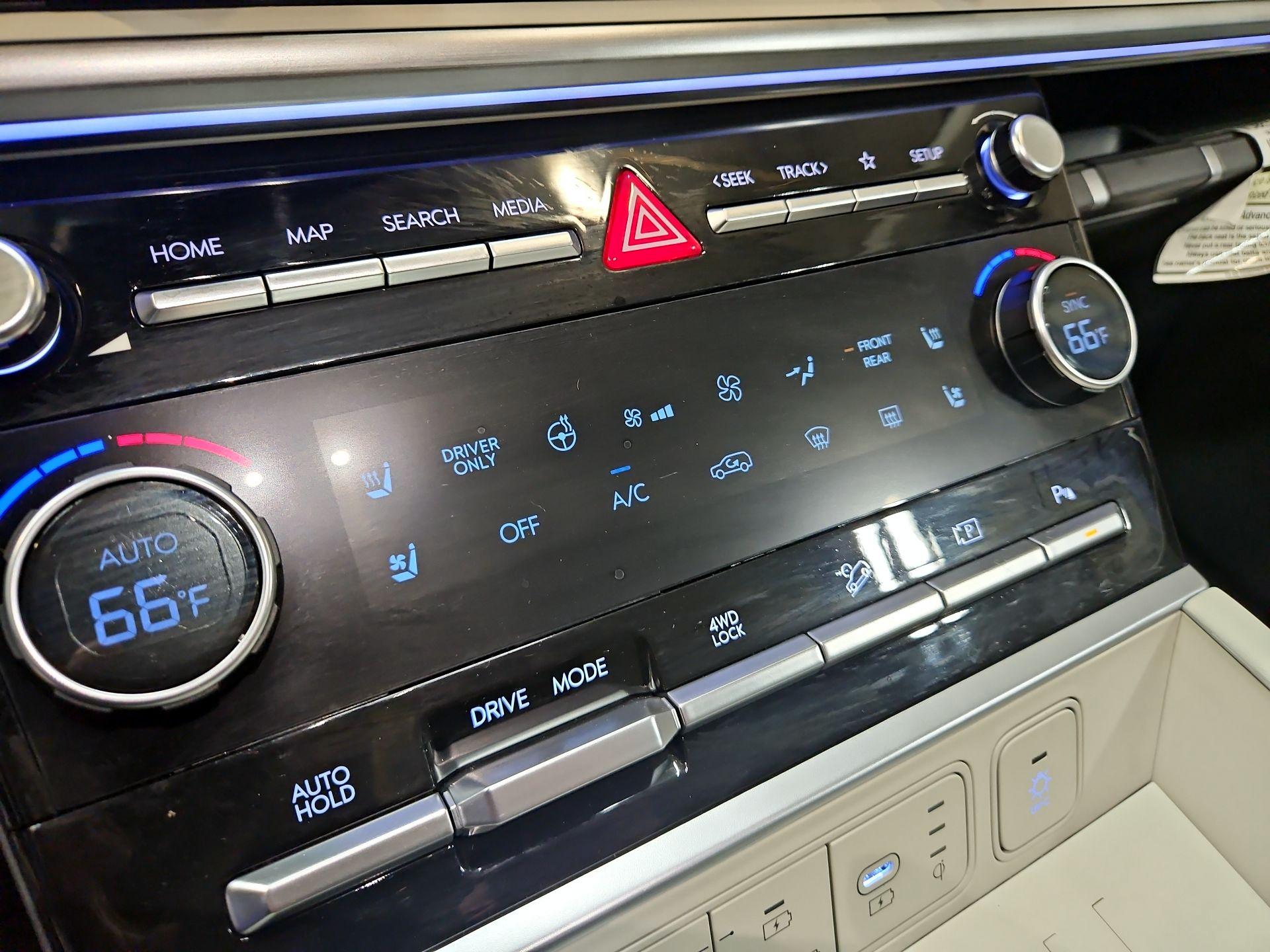 Thumbnail: 2024 Hyundai Santa Fe - 17