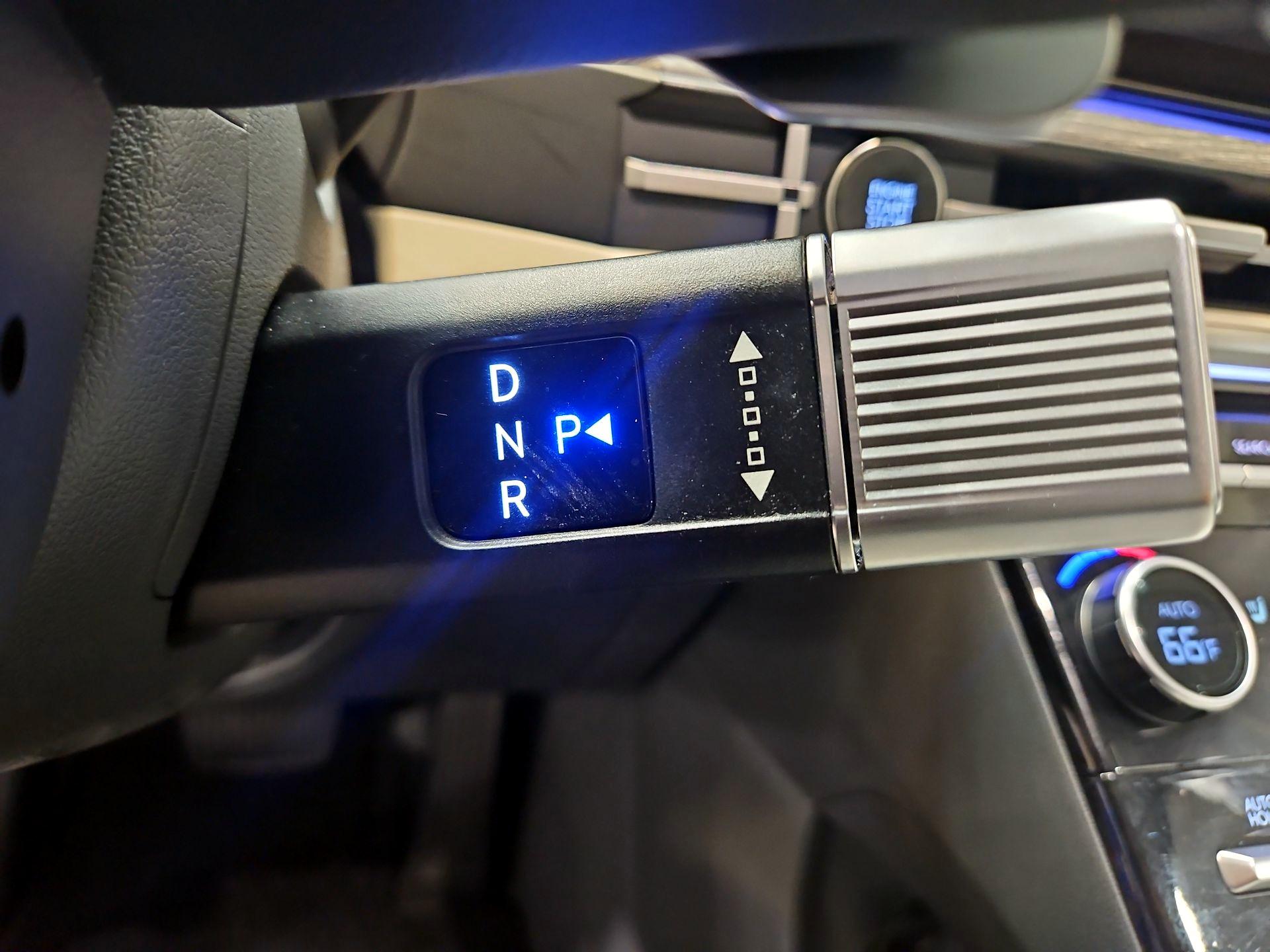 Thumbnail: 2024 Hyundai Santa Fe - 18