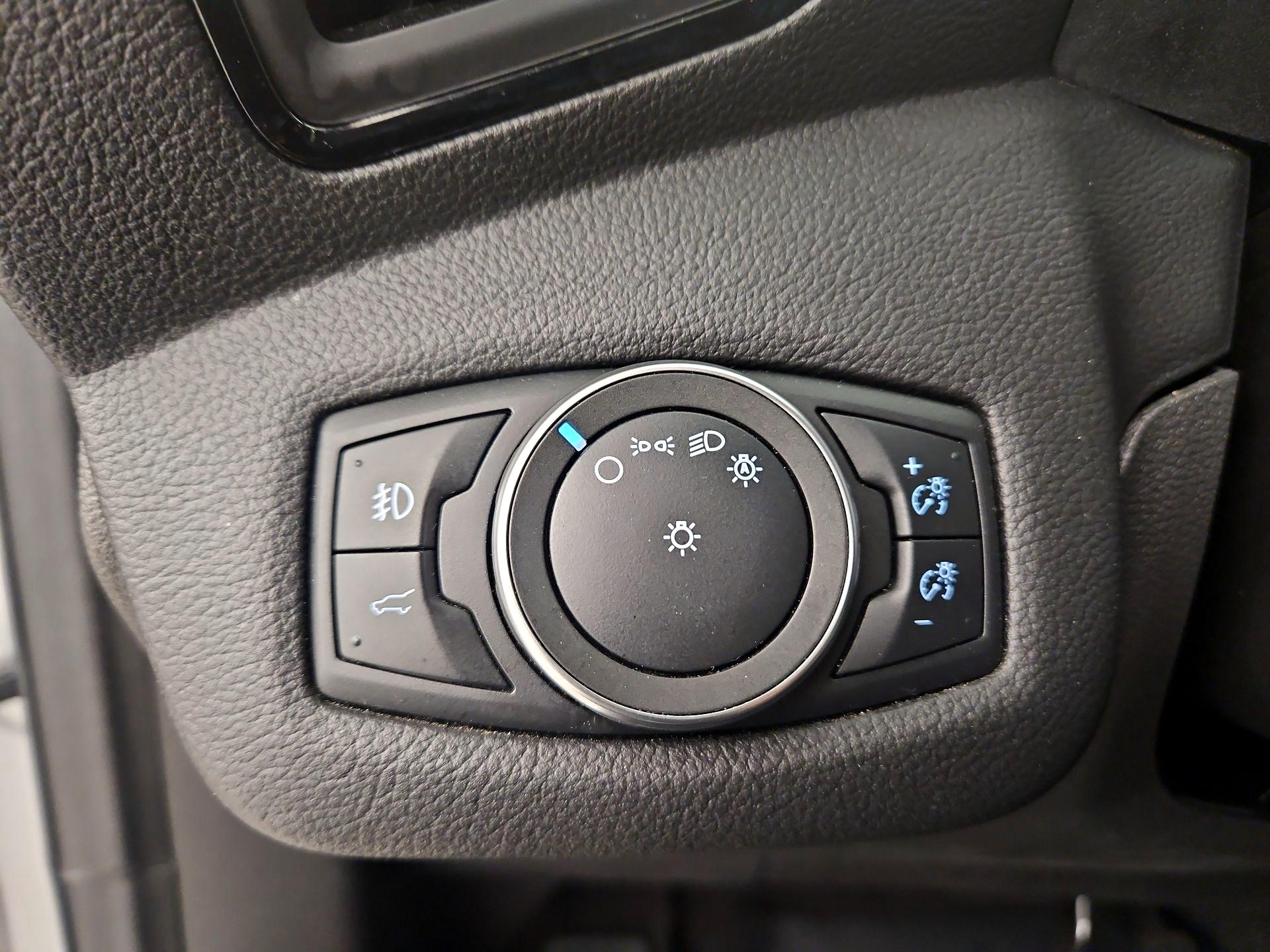 Thumbnail: 2019 Ford Escape - 13