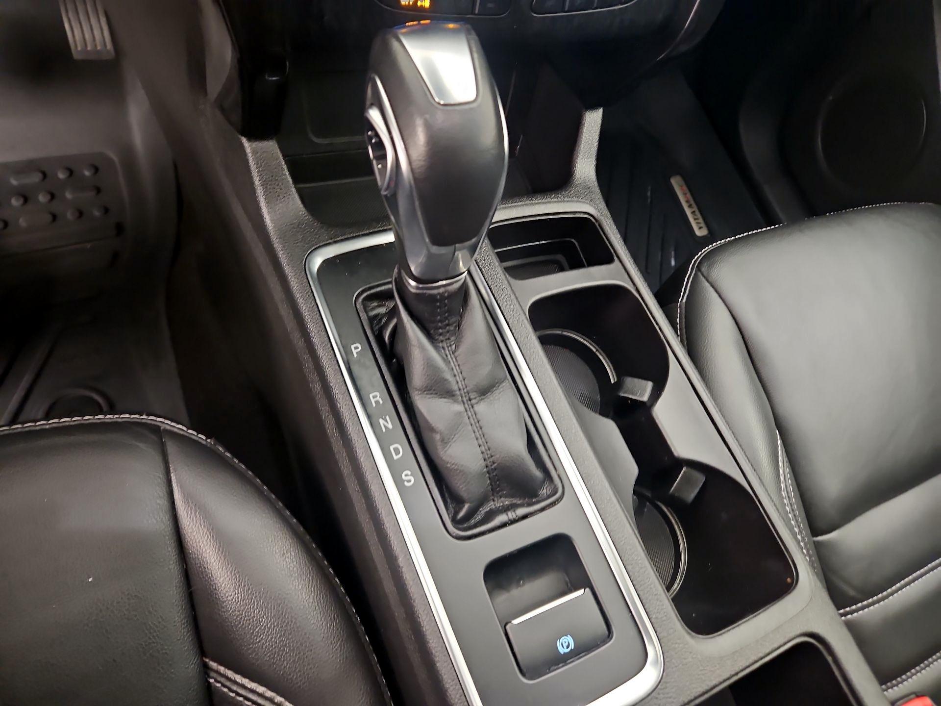 Thumbnail: 2019 Ford Escape - 18