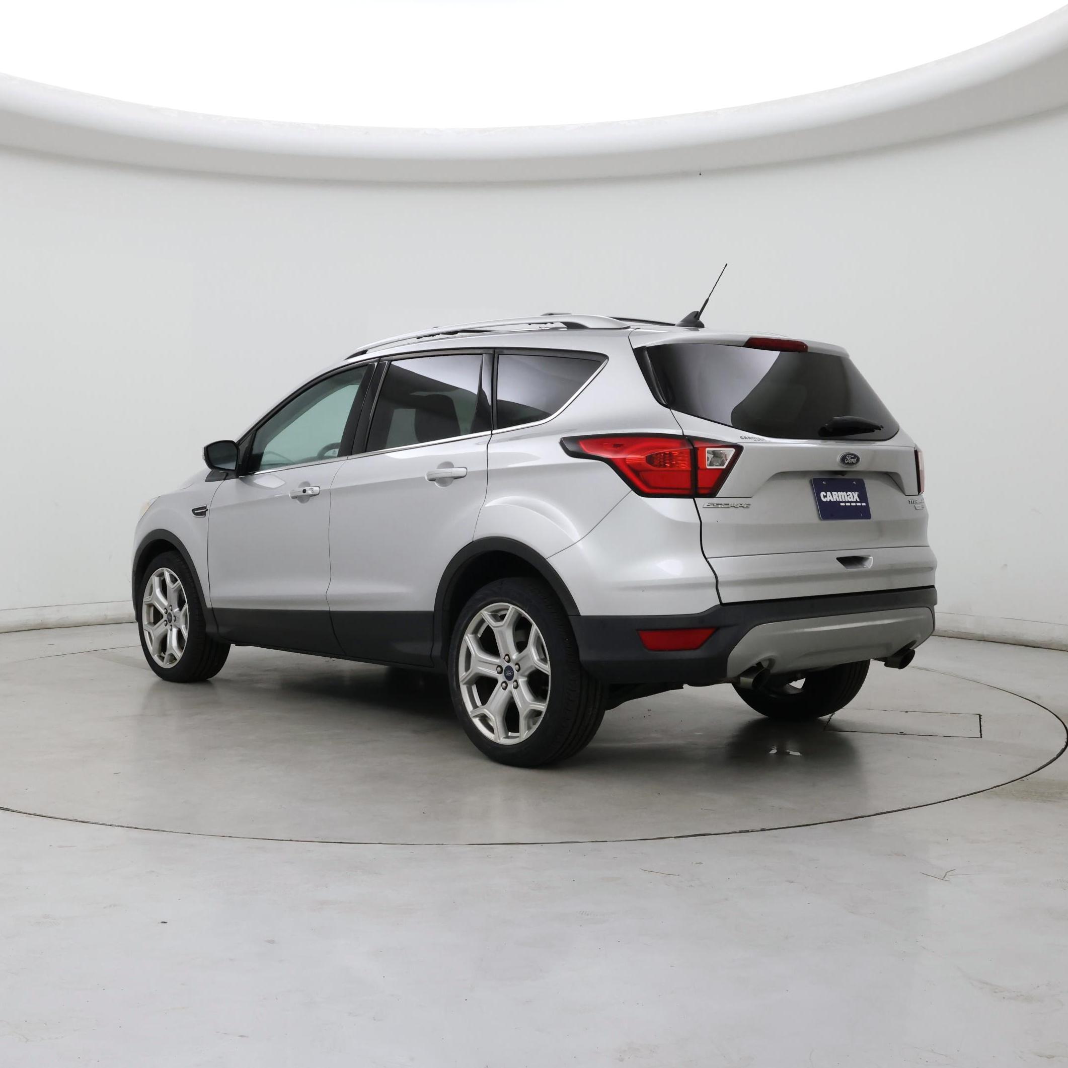 Thumbnail: 2019 Ford Escape - 2