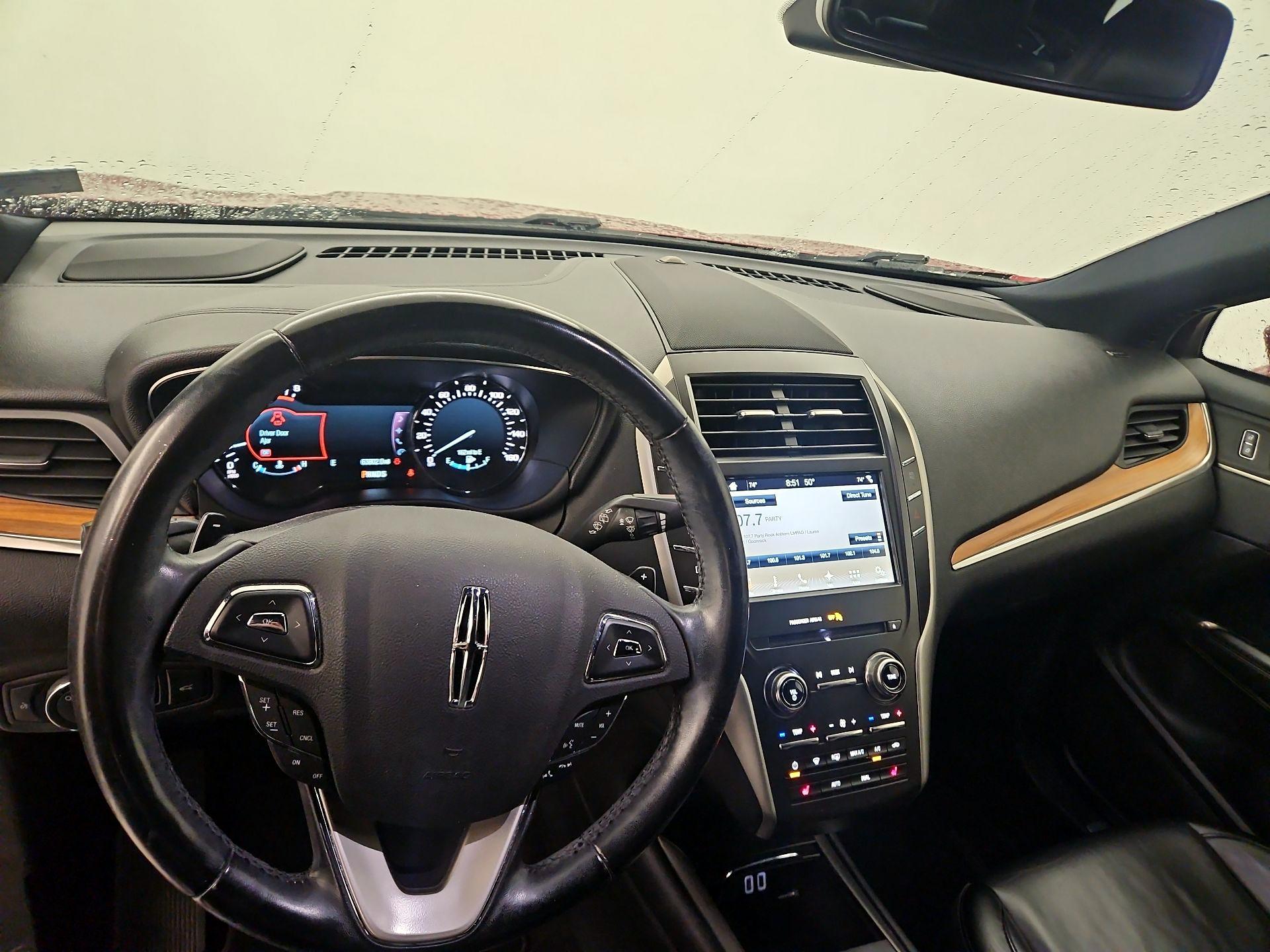 Thumbnail: 2018 Lincoln MKC - 9