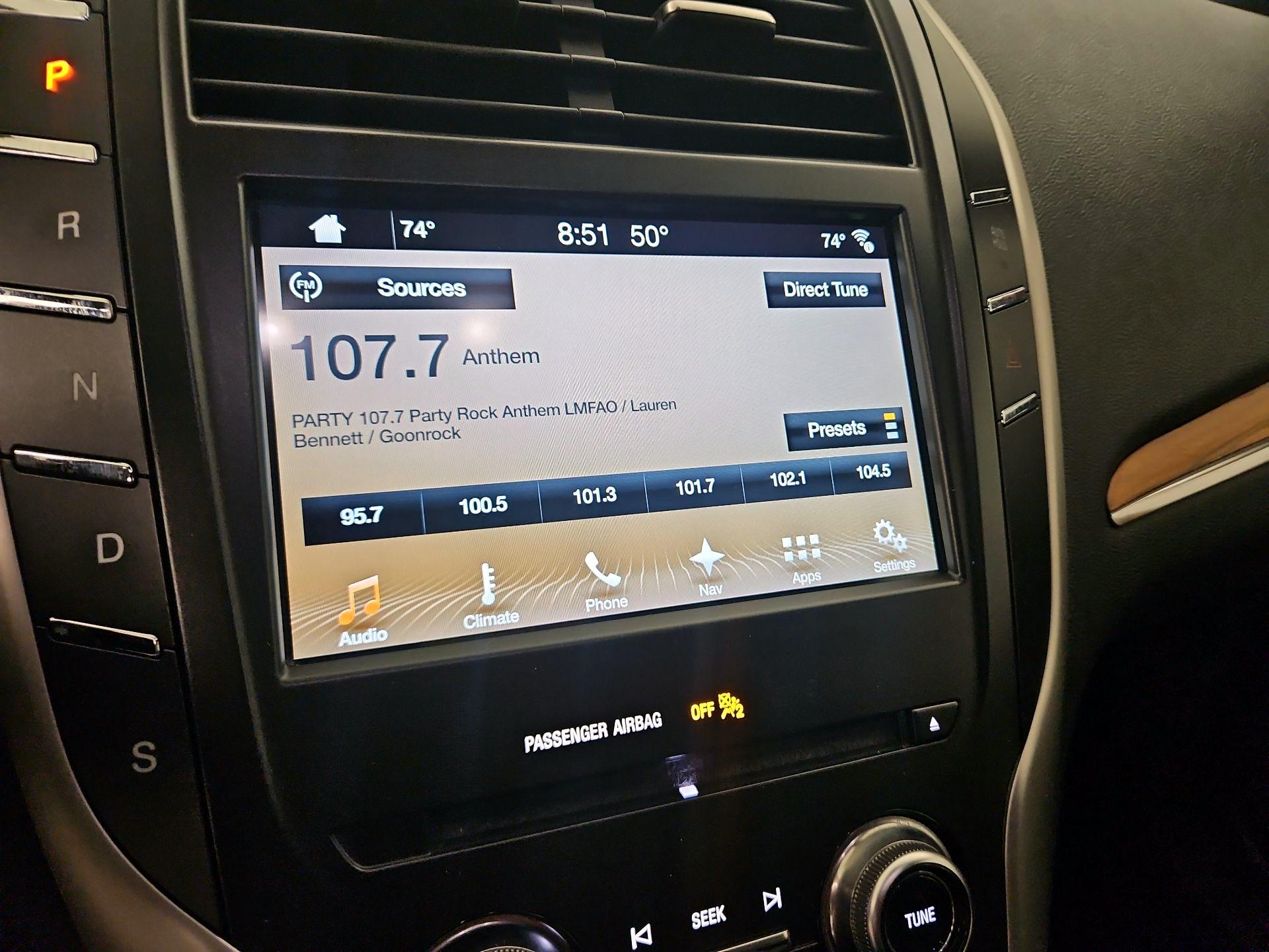 Thumbnail: 2018 Lincoln MKC - 14