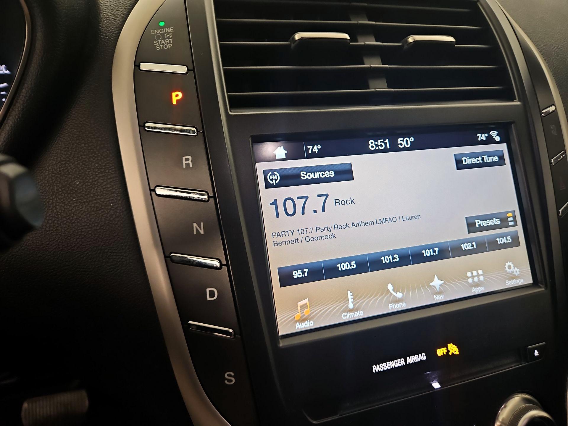 Thumbnail: 2018 Lincoln MKC - 16