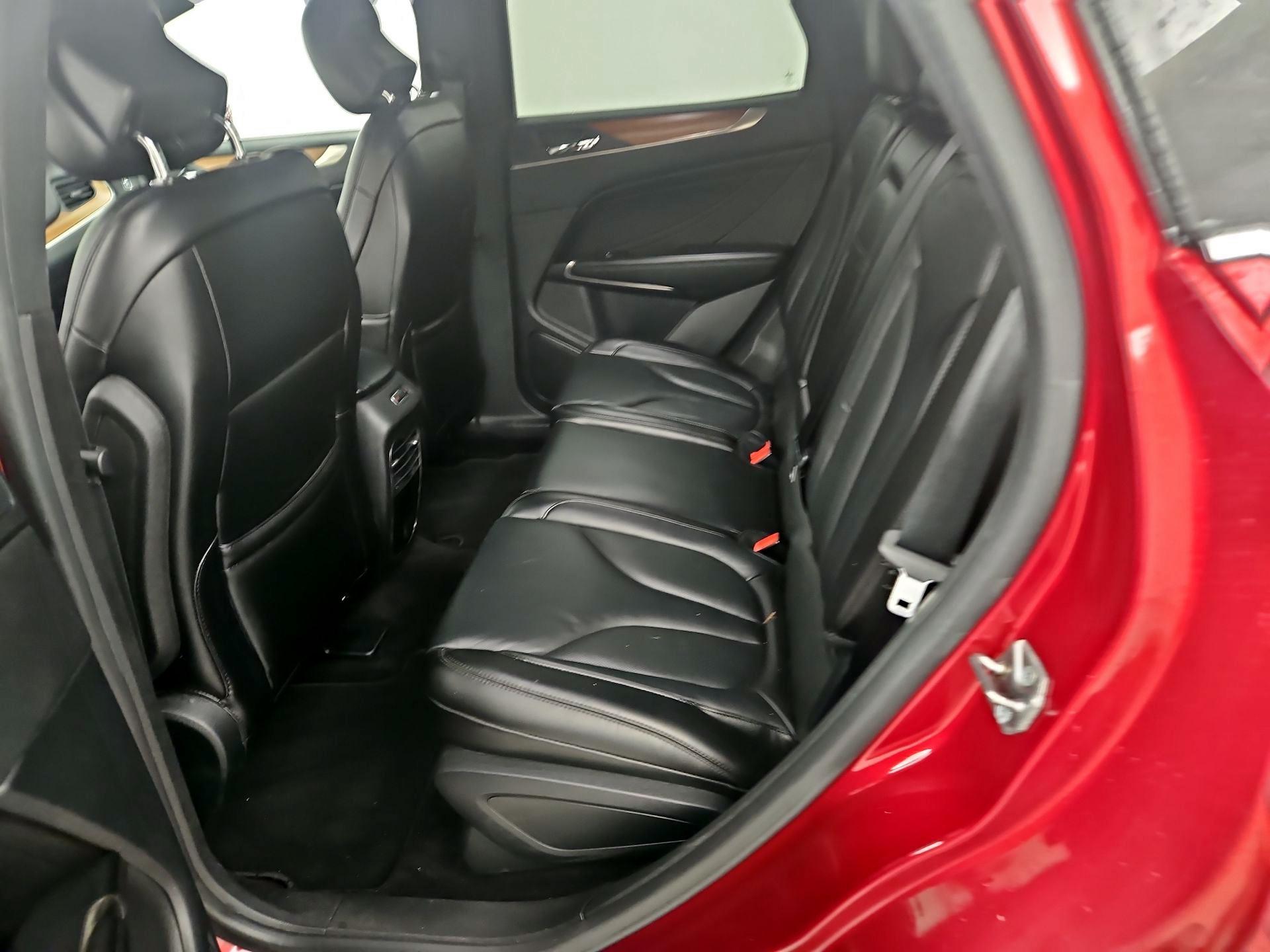 Thumbnail: 2018 Lincoln MKC - 18