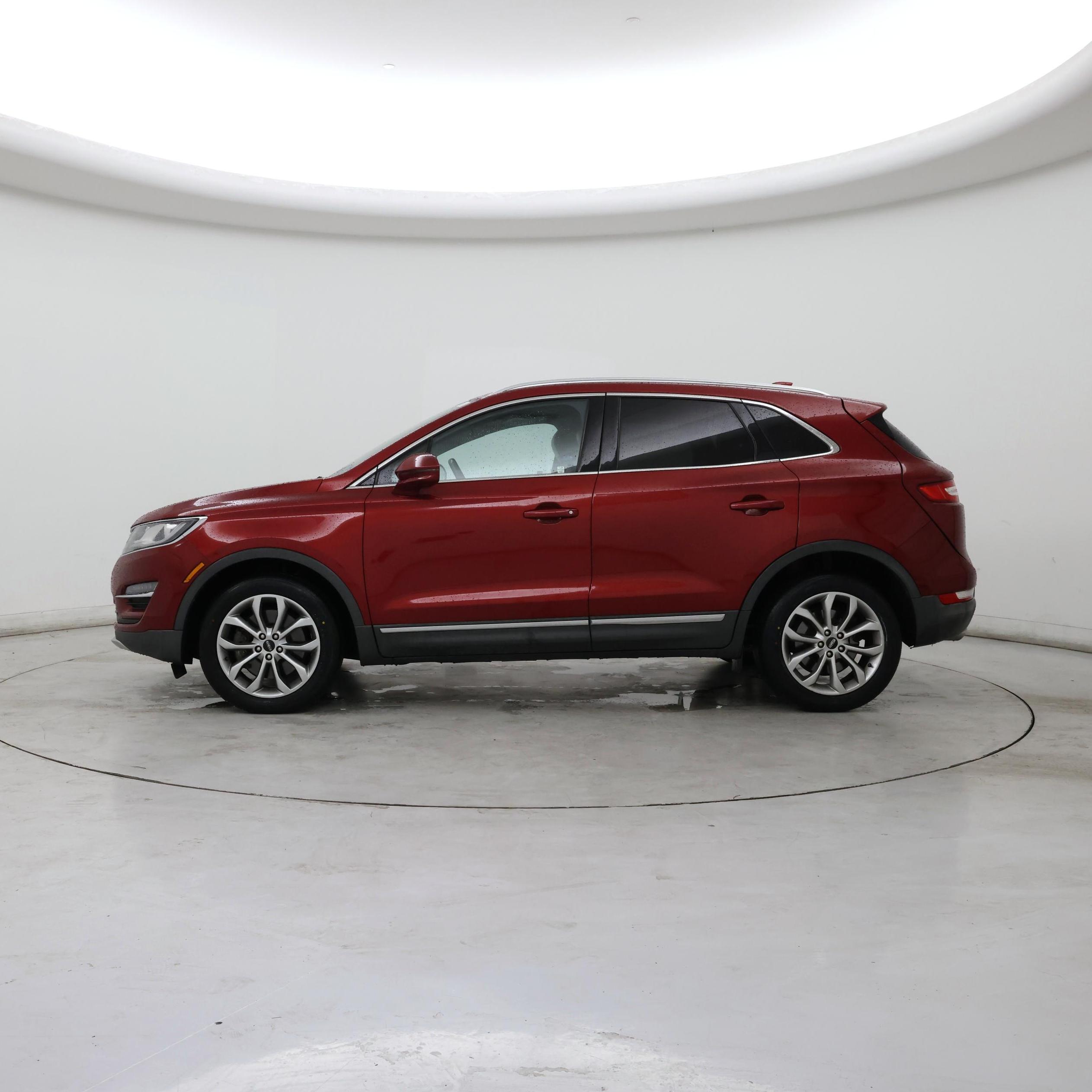 Thumbnail: 2018 Lincoln MKC - 3