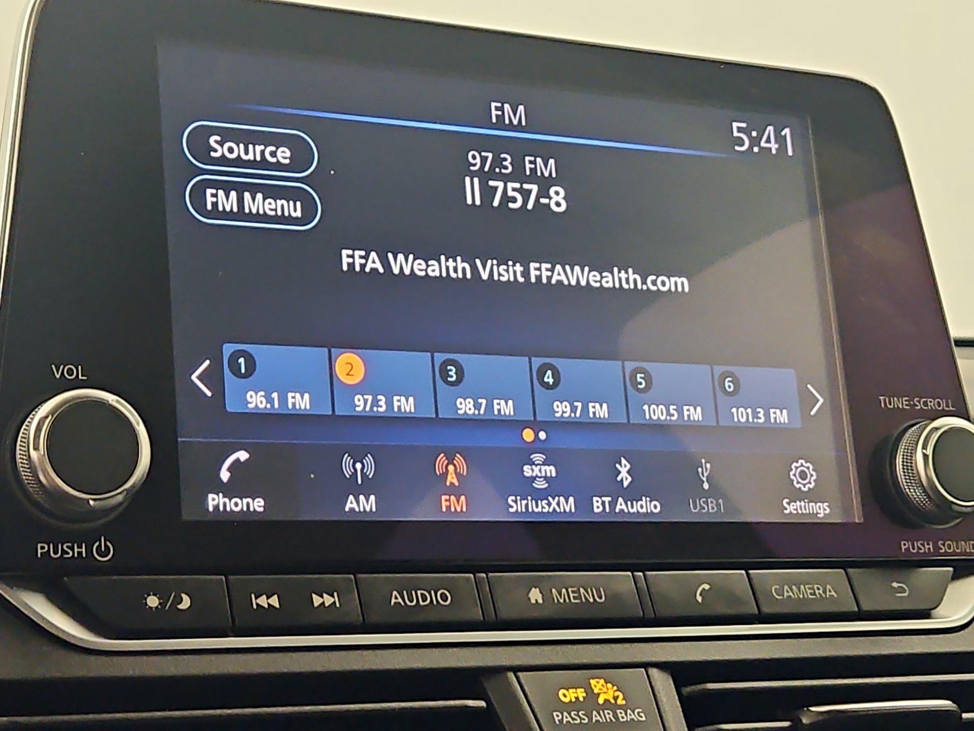 Thumbnail: 2020 Nissan Altima - 15