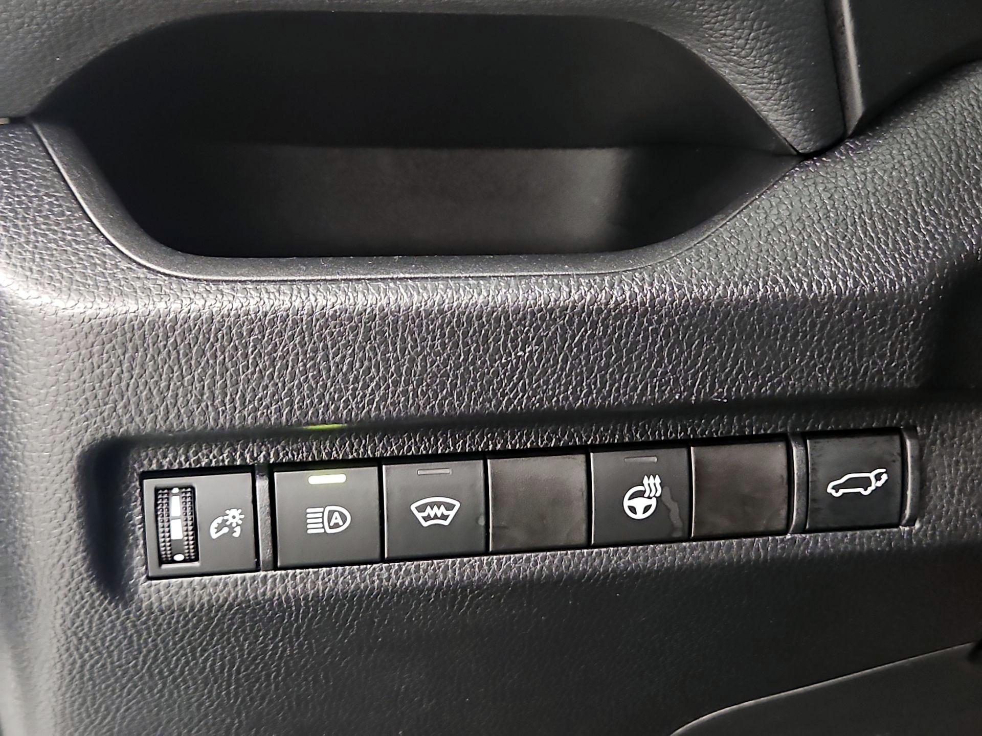 Thumbnail: 2024 Toyota RAV4 - 13