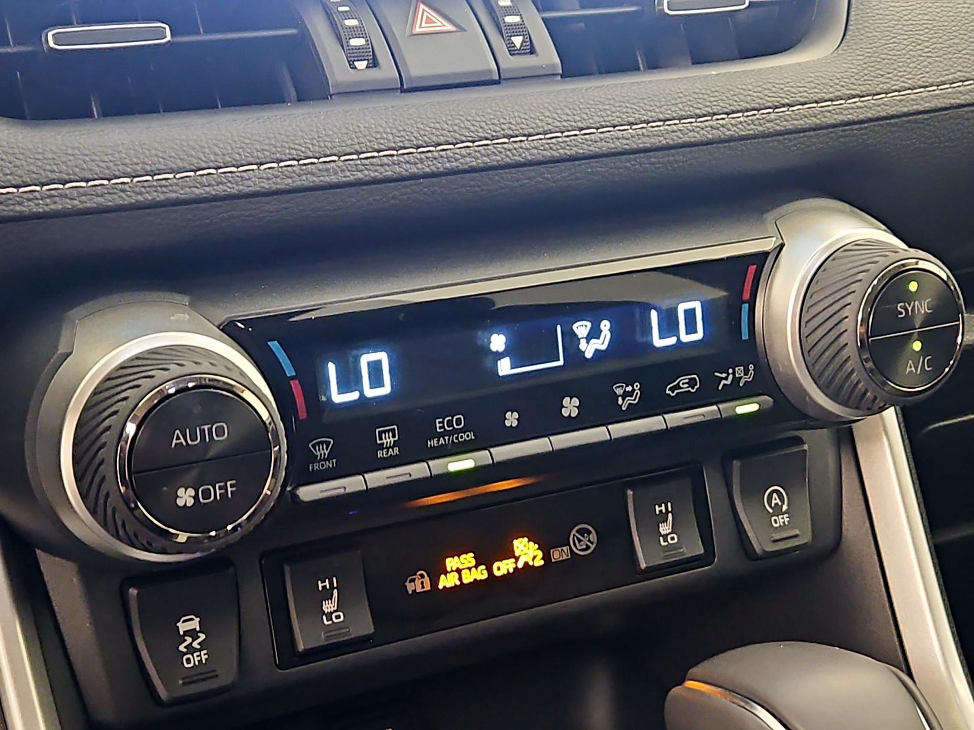 Thumbnail: 2024 Toyota RAV4 - 16