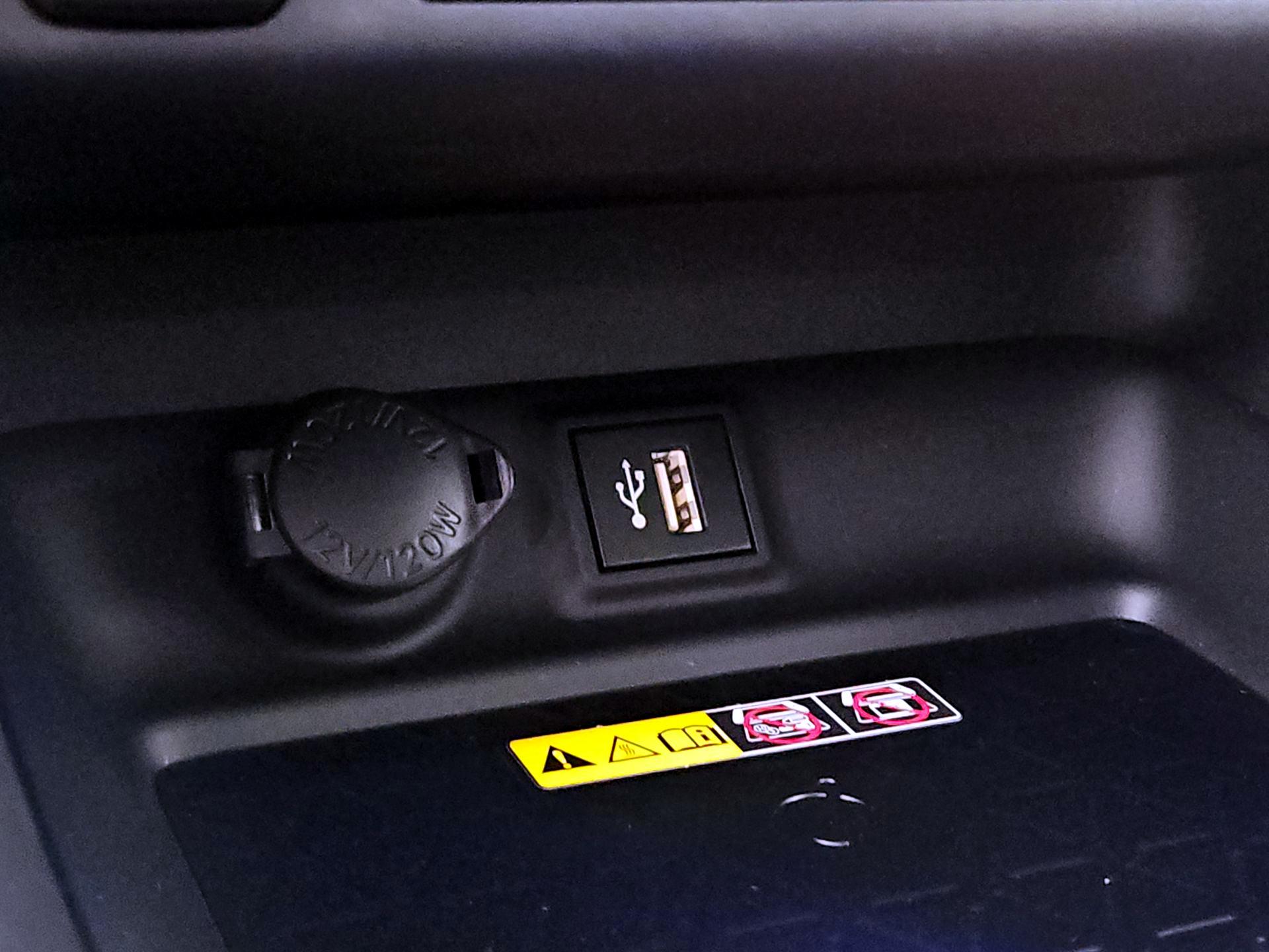 Thumbnail: 2024 Toyota RAV4 - 18