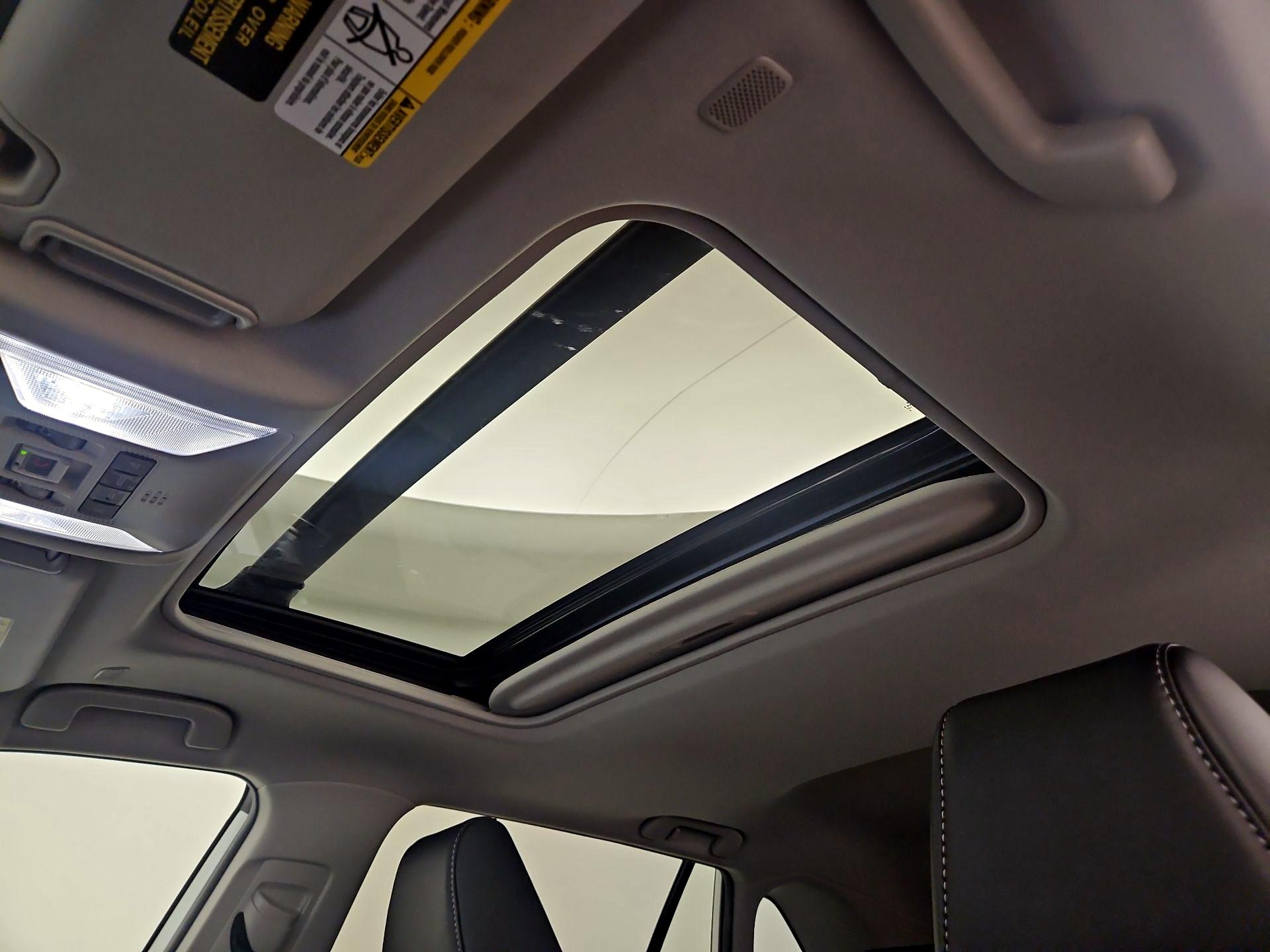 Thumbnail: 2024 Toyota RAV4 - 19