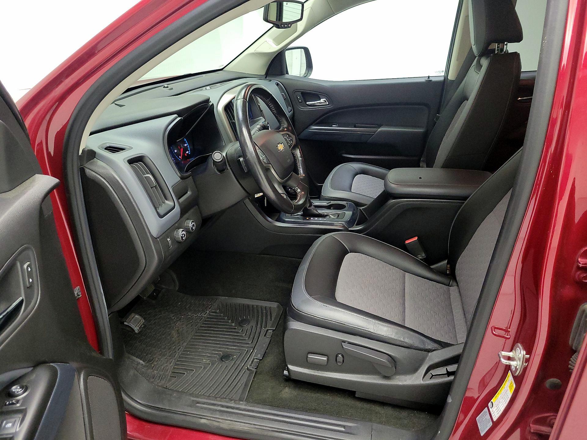 Thumbnail: 2017 Chevrolet Colorado - 11