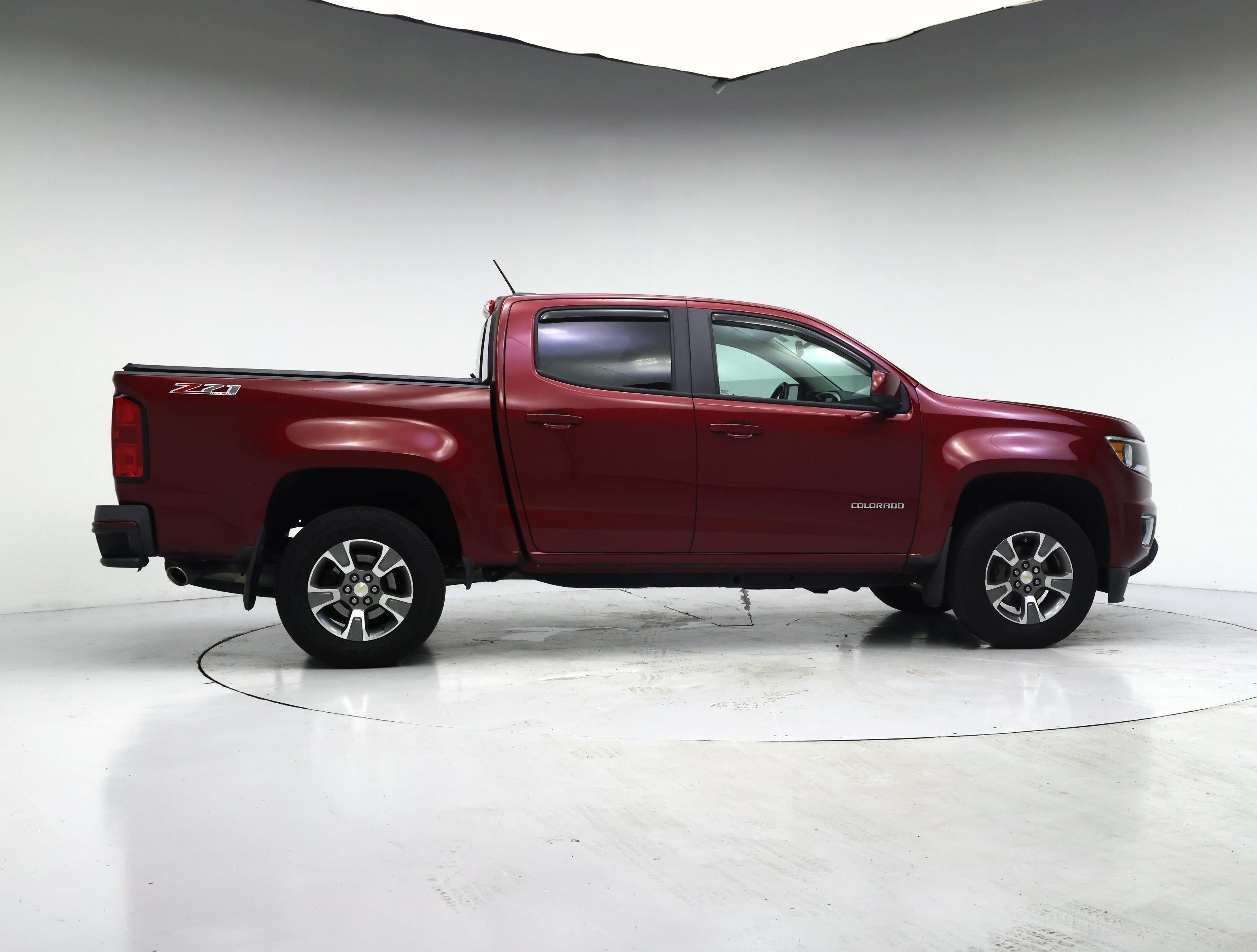 Thumbnail: 2017 Chevrolet Colorado - 7