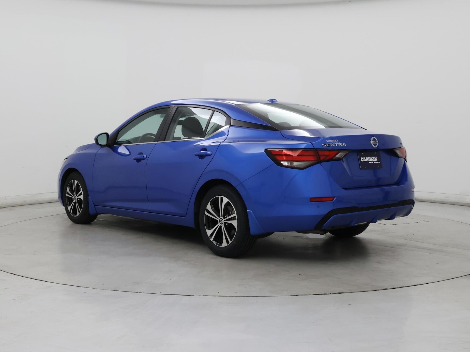 2022 Nissan Sentra SV - Photo 3
