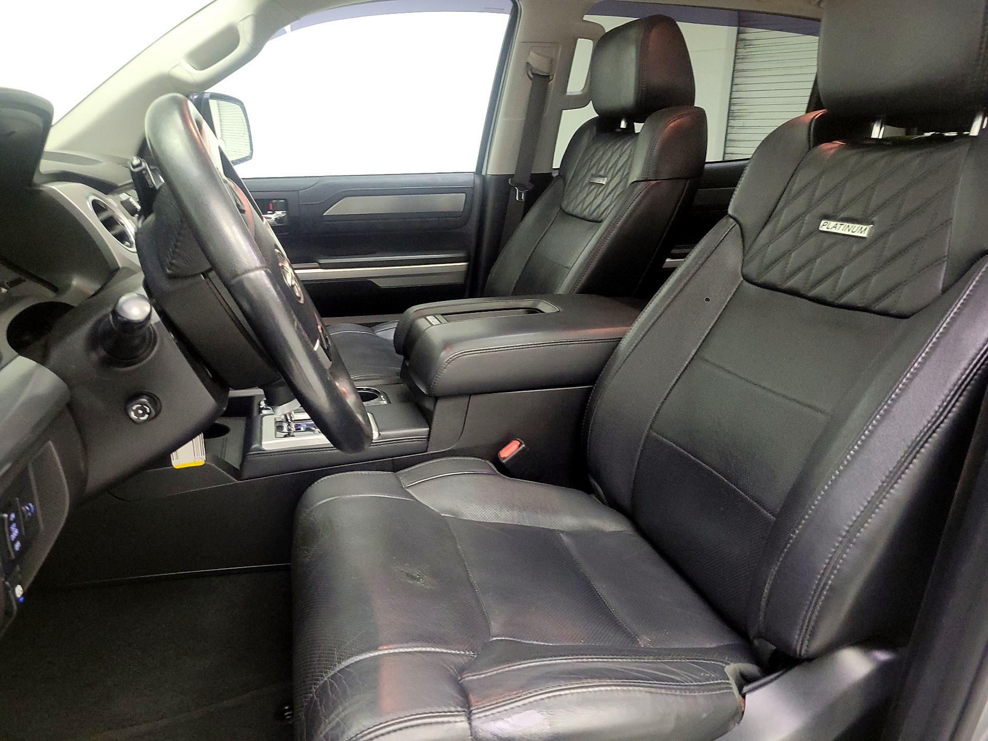 Thumbnail: 2015 Toyota Tundra - 9