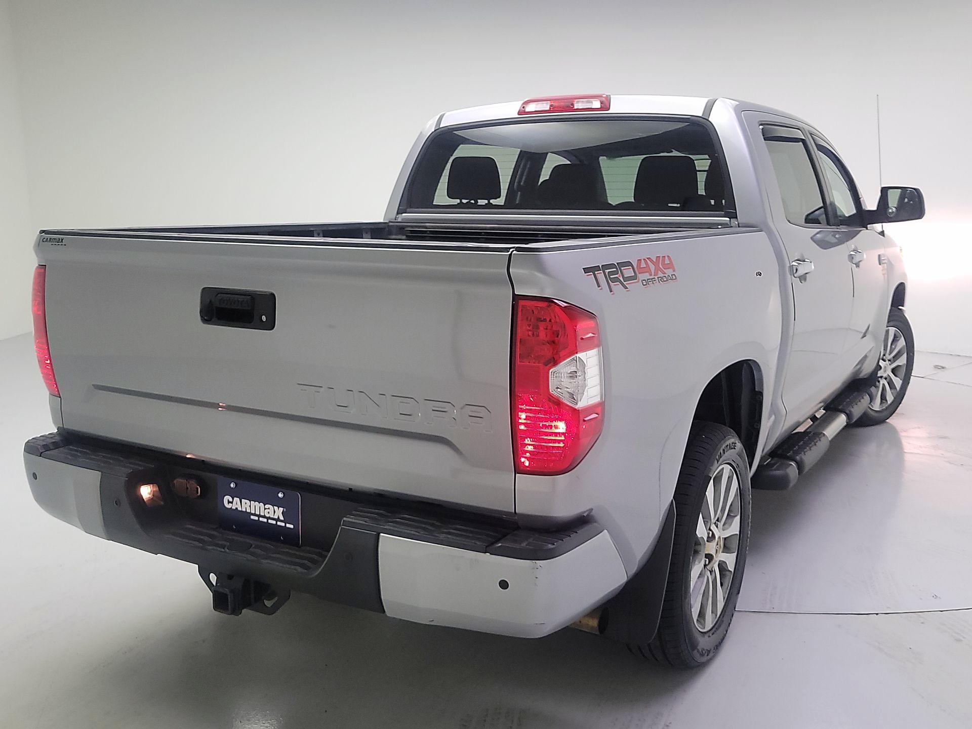 Thumbnail: 2015 Toyota Tundra - 5