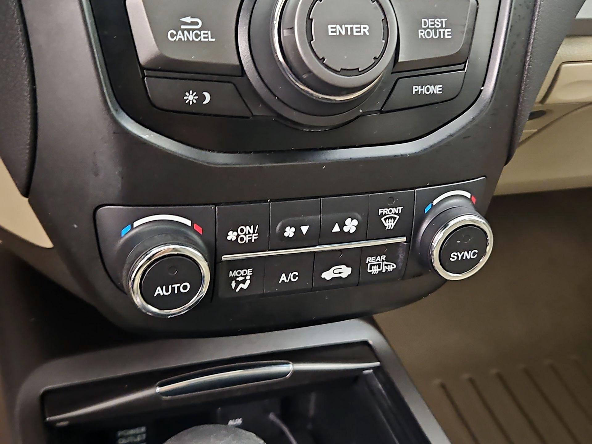 Thumbnail: 2014 Acura RDX - 17