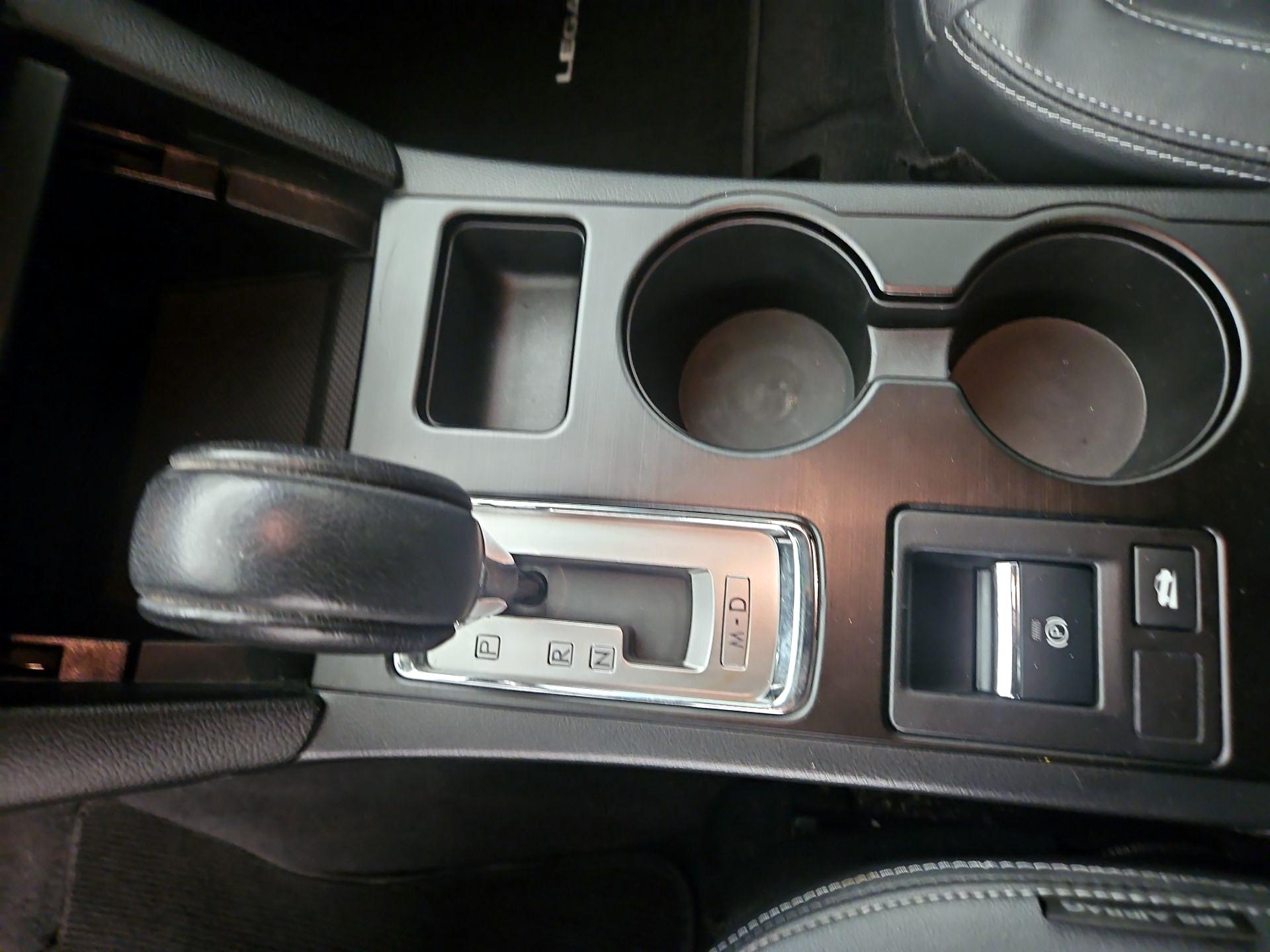 Thumbnail: 2016 Subaru Legacy - 18