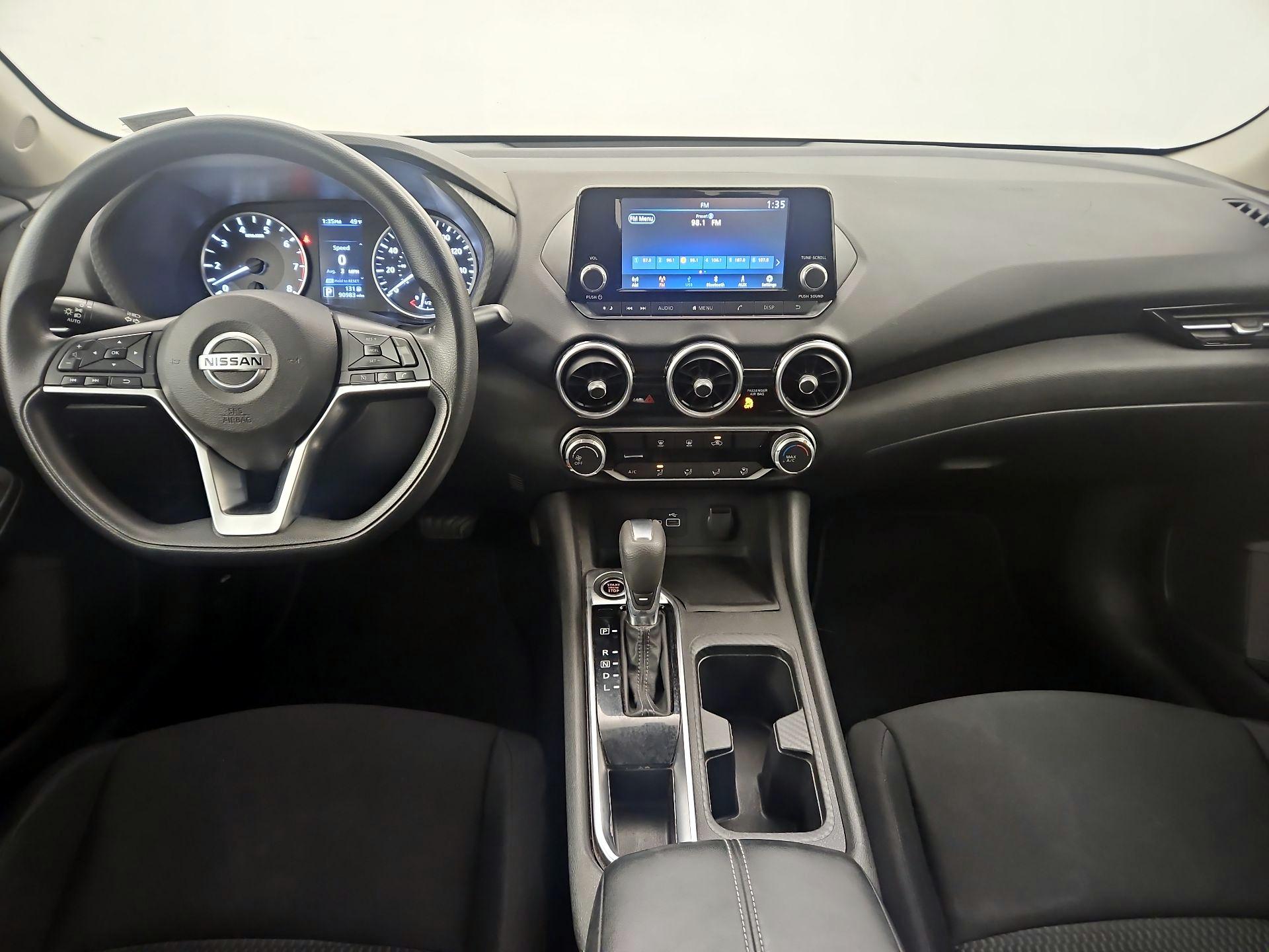 Thumbnail: 2020 Nissan Sentra - 9