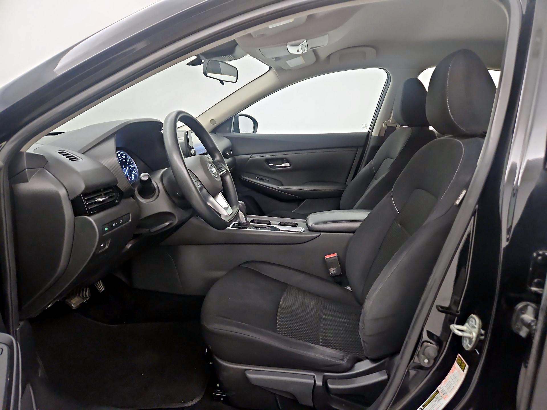 Thumbnail: 2020 Nissan Sentra - 11