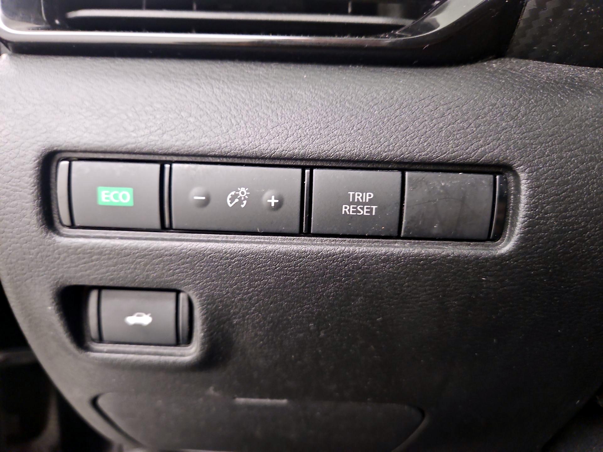 Thumbnail: 2020 Nissan Sentra - 13