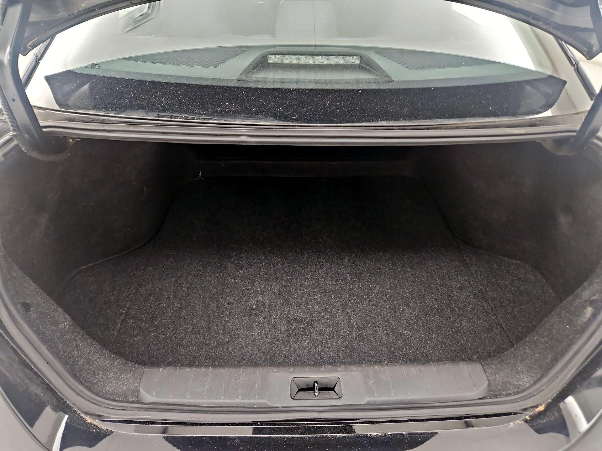 Thumbnail: 2020 Nissan Sentra - 20